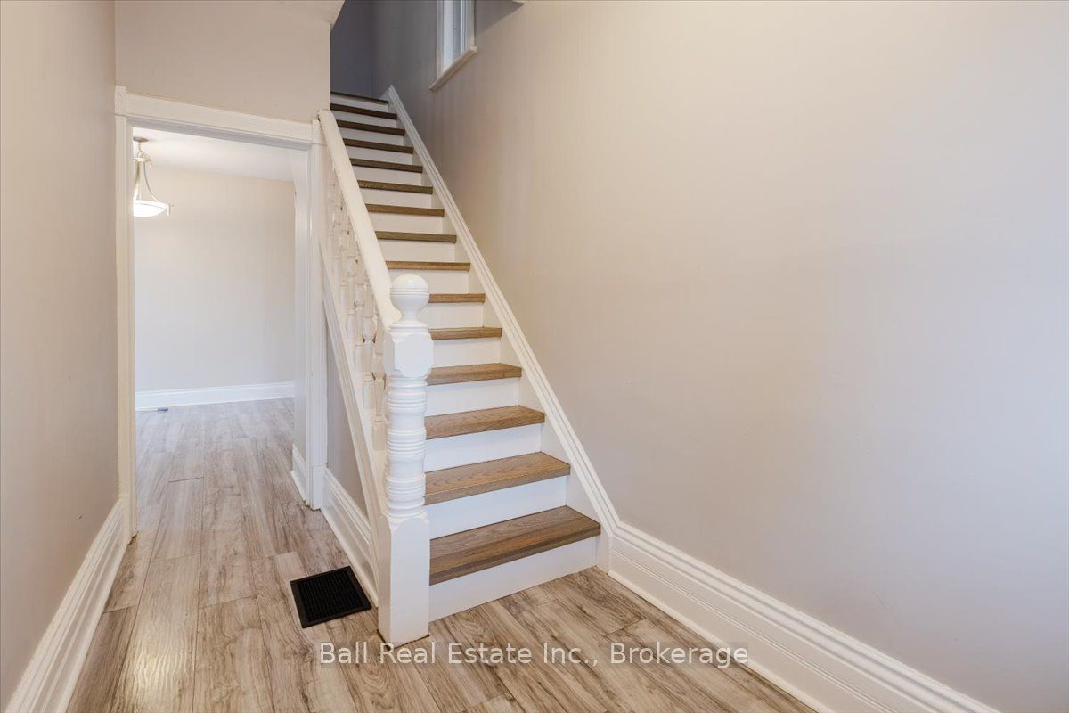 47 Park Street S, Peterborough, ON K9J 3R6 photo 3