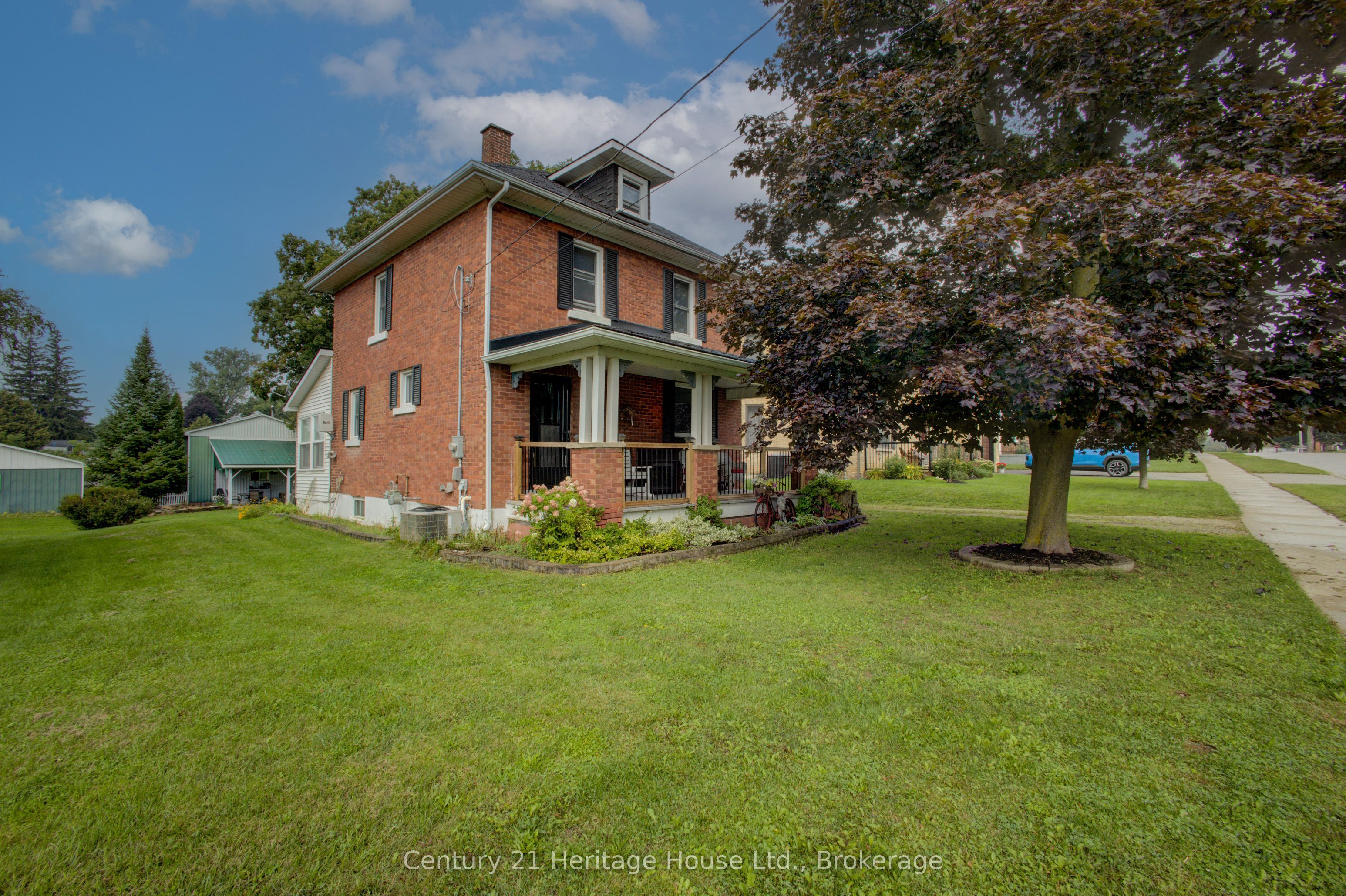 180 Bruce Street S, West Grey, ON N0G 1R0