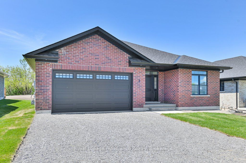 8 Dunmor Street, Stirling-Rawdon, ON K0K 3E0 photo 2