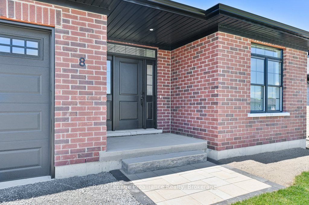 8 Dunmor Street, Stirling-Rawdon, ON K0K 3E0 photo 4