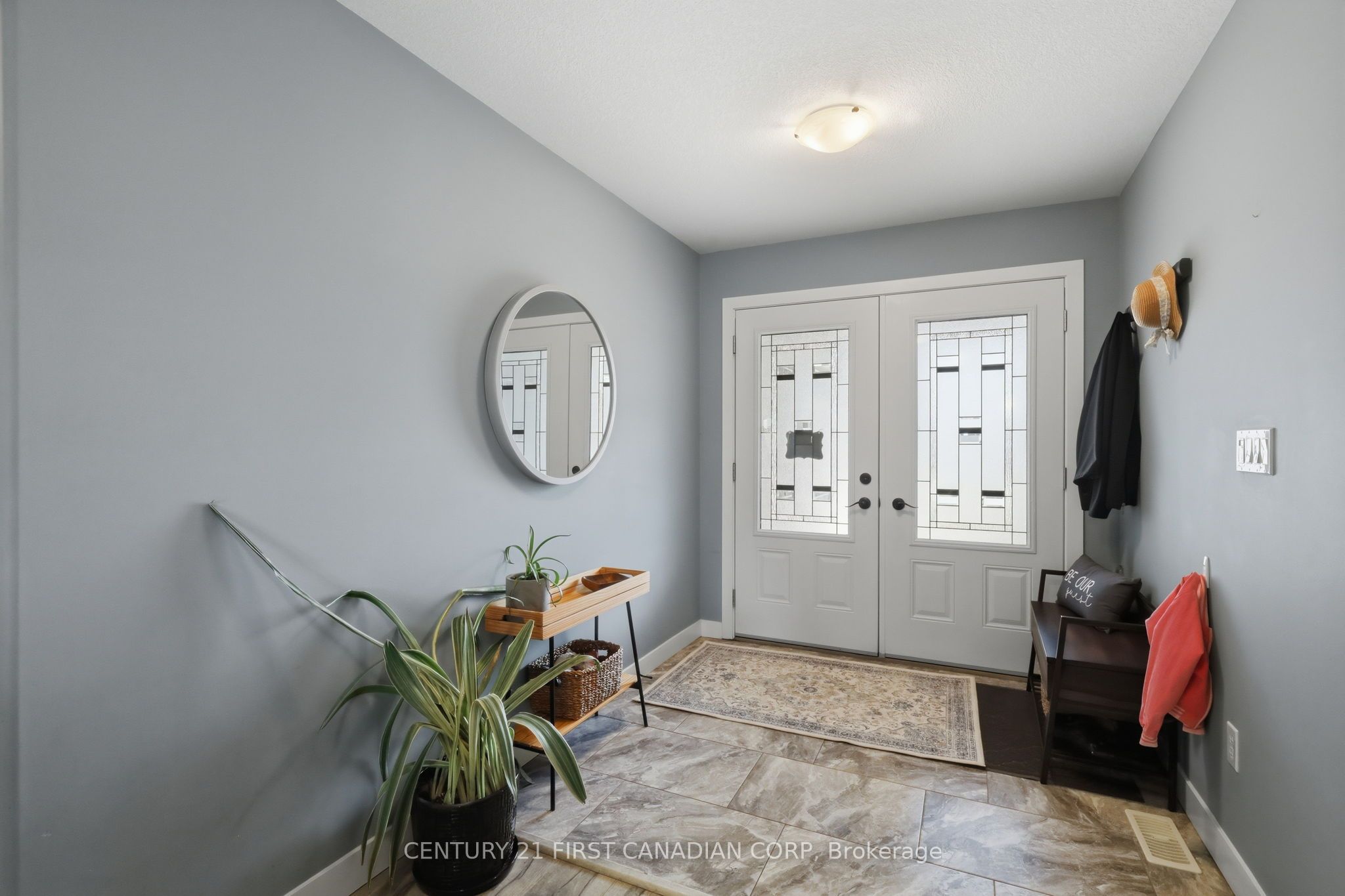 29 Nicoles Trail, Thames Centre, ON N0M 2P0 photo 4