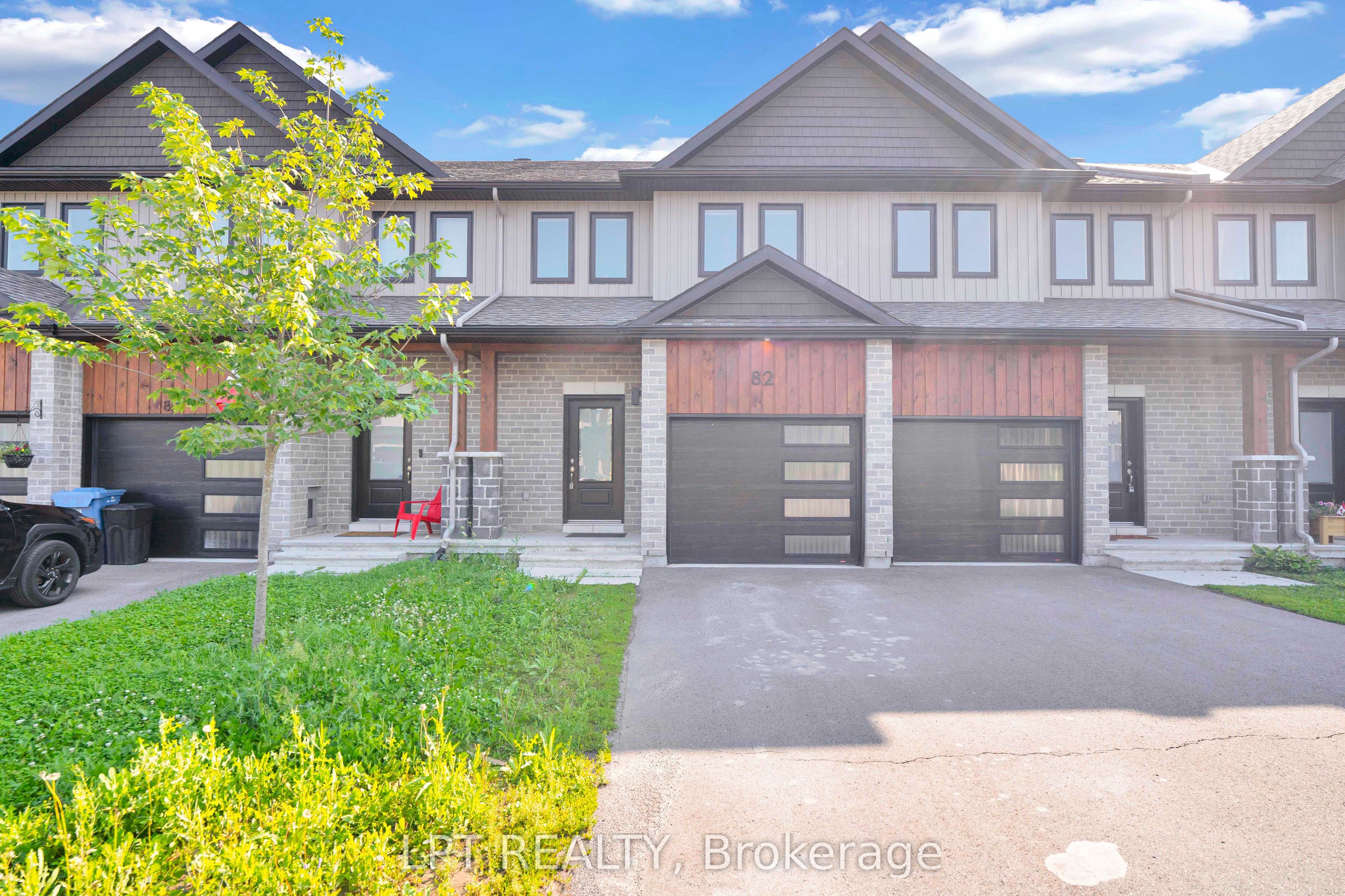 82 O'Donovan Drive, Carleton Place, ON K7C 0S2 photo 2