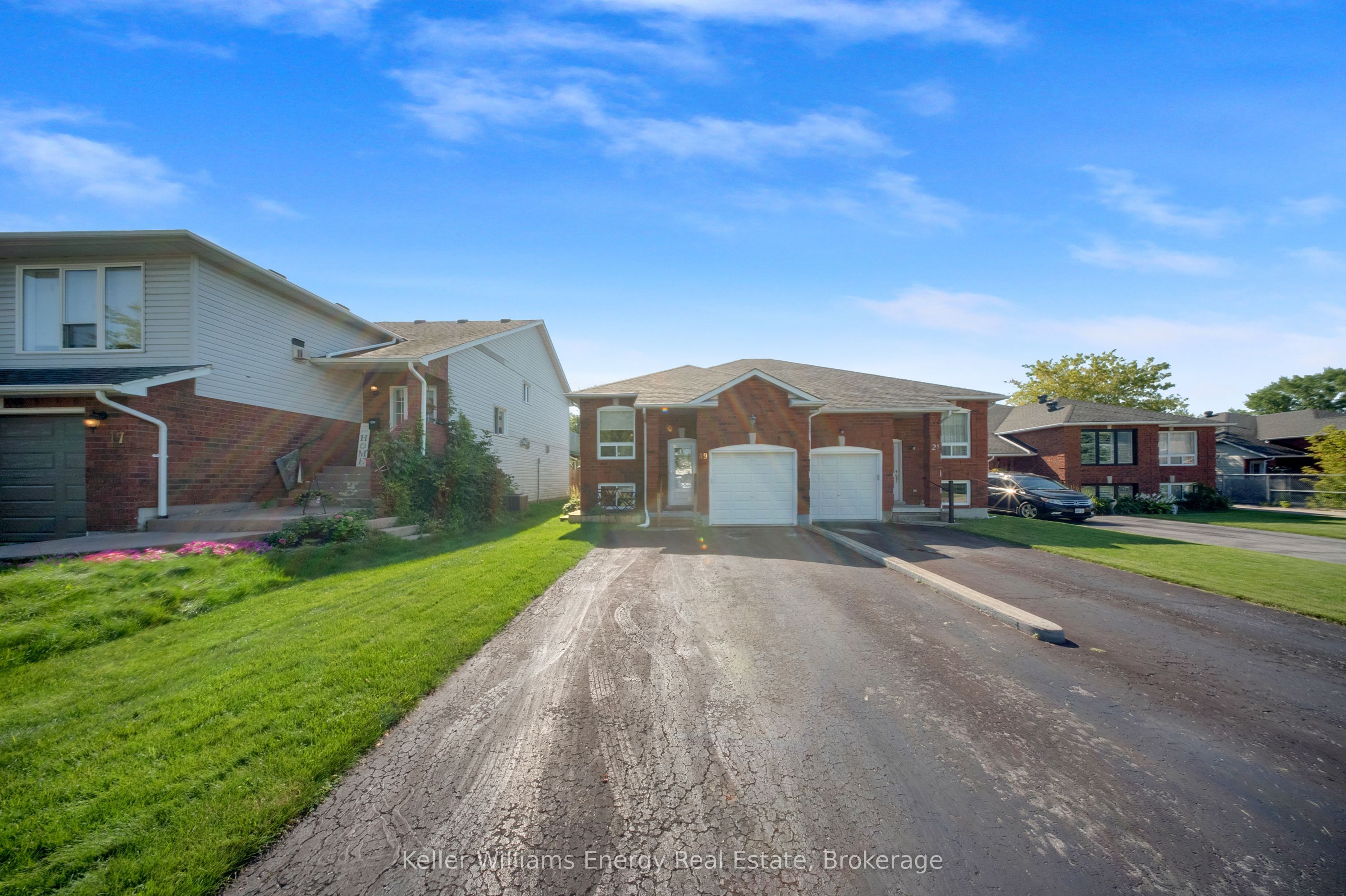 19 Ballantine Street, Cobourg, ON K9A 5G8 photo 3