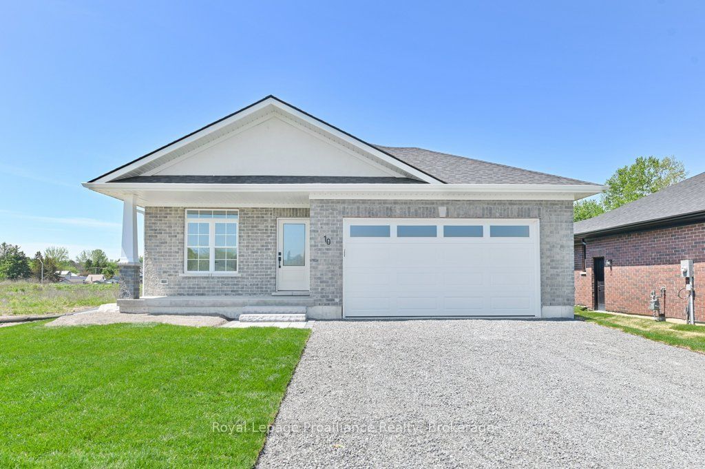 10 Dunmor Street, Stirling-Rawdon, ON K0K 3E0 photo 2