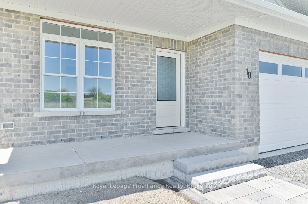 10 Dunmor Street, Stirling-Rawdon, ON K0K 3E0 photo 4