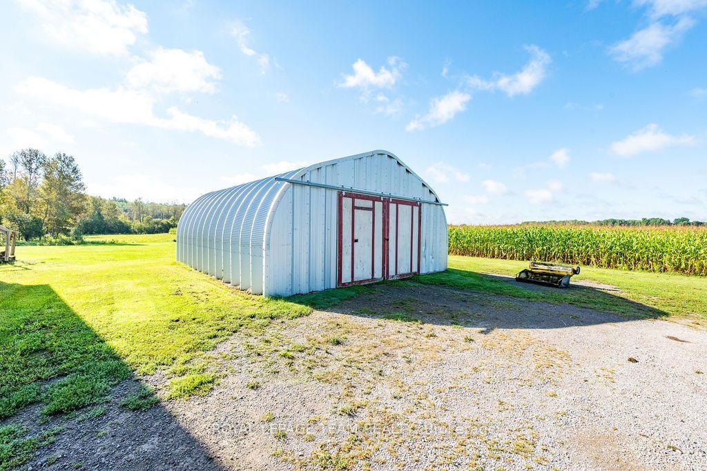 41 Dombroskie Road, Whitewater Region, ON K0J 1Y0 photo 4