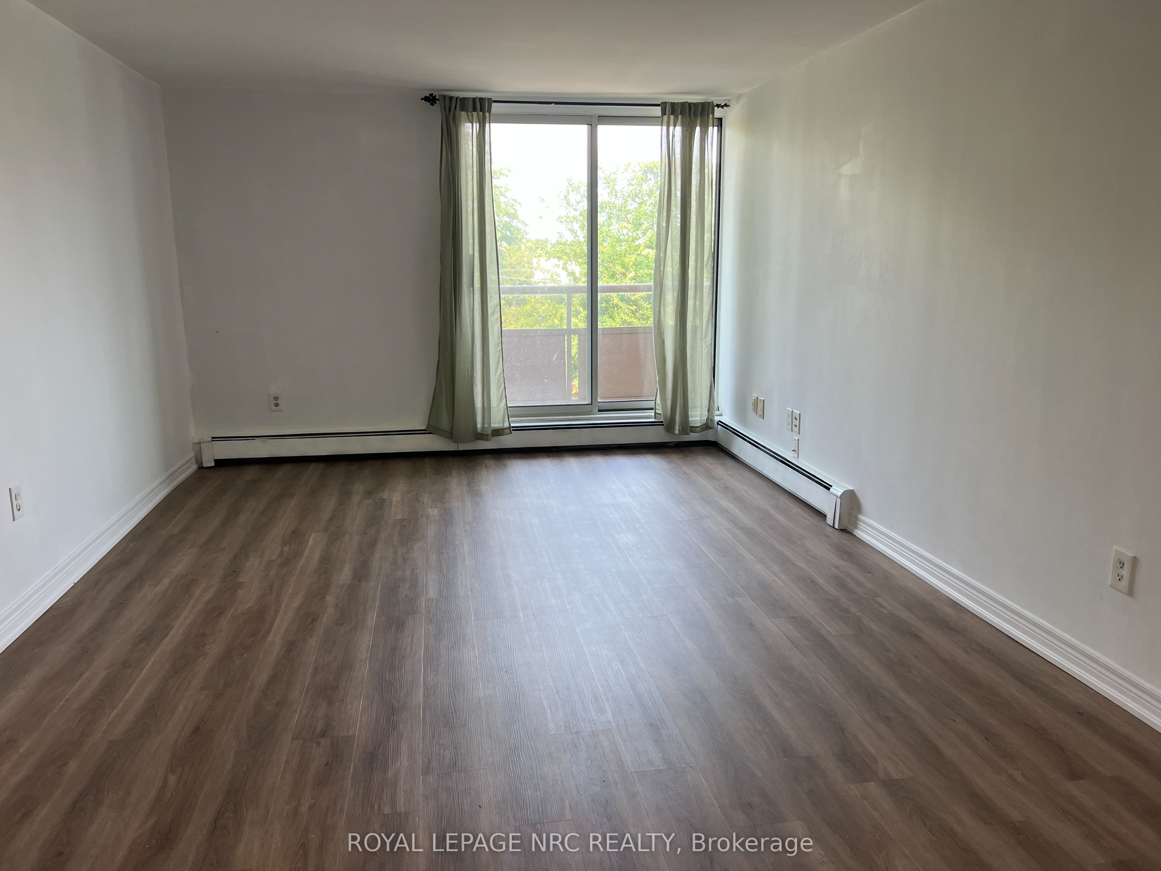 264 W Grantham Avenue W 307, St. Catharines, ON L2P 3H1 photo 5