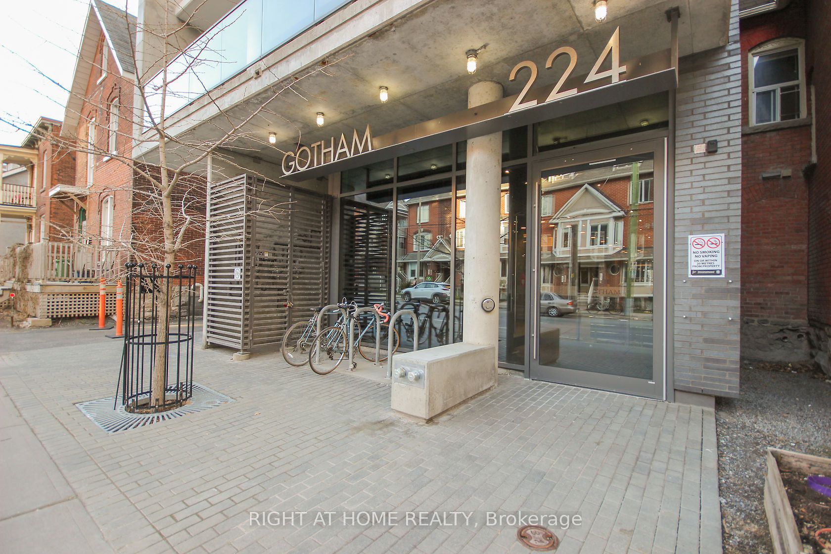 224 LYON Street 1002, Ottawa Centre, ON K1R 0C1 photo 2