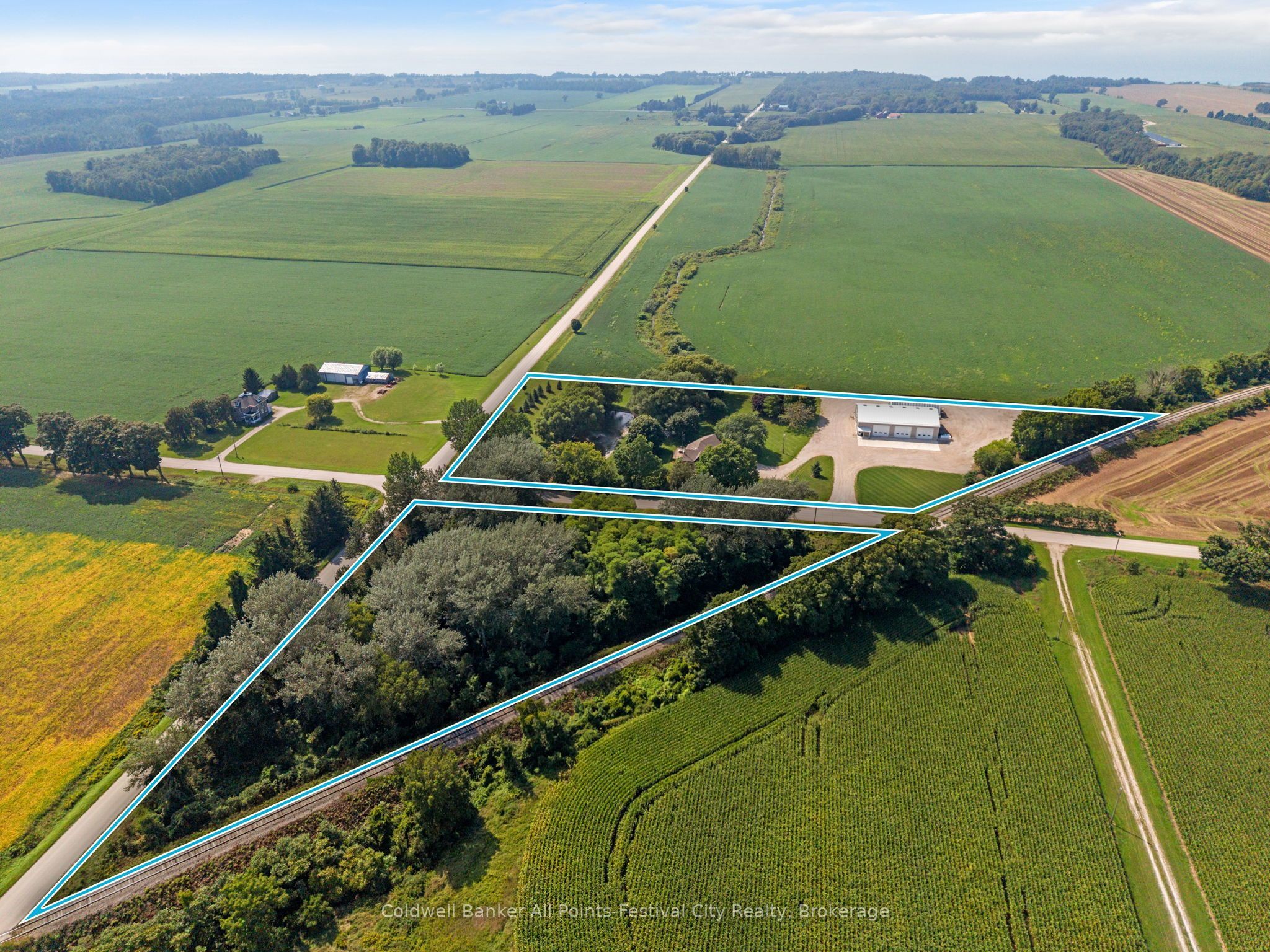 79617 Orchard Line, Central Huron, ON N7A 3X8 photo 4