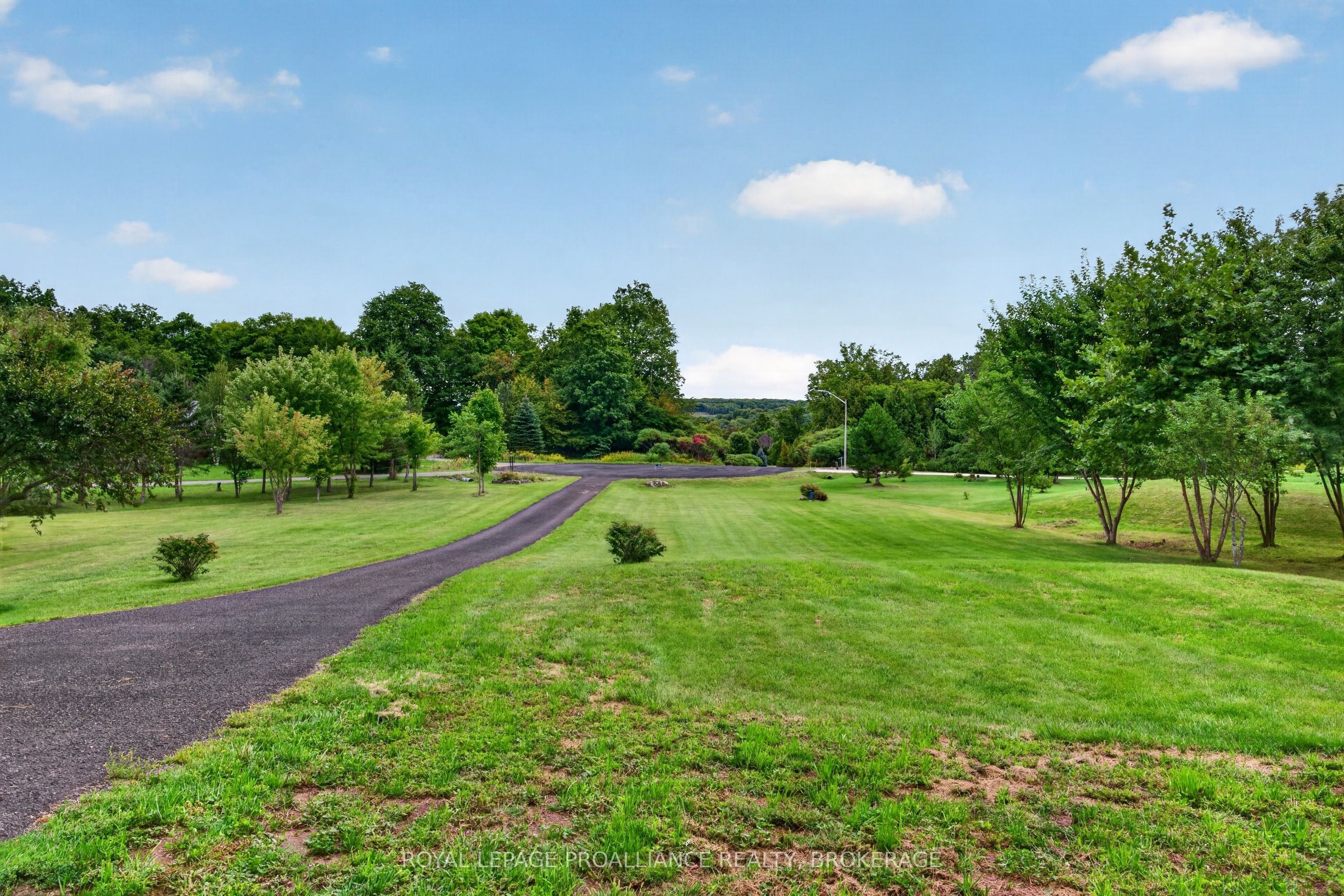 27 Collins Drive, Frontenac, ON K0H 1X0 photo 4