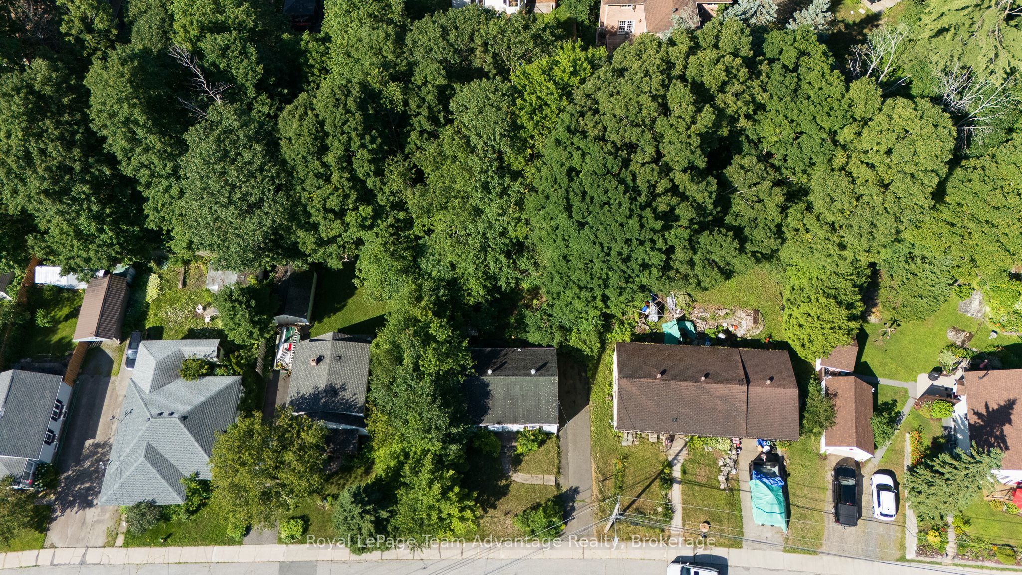 24 Hillcrest Avenue, Parry Sound, ON P2A 1L4 photo 4