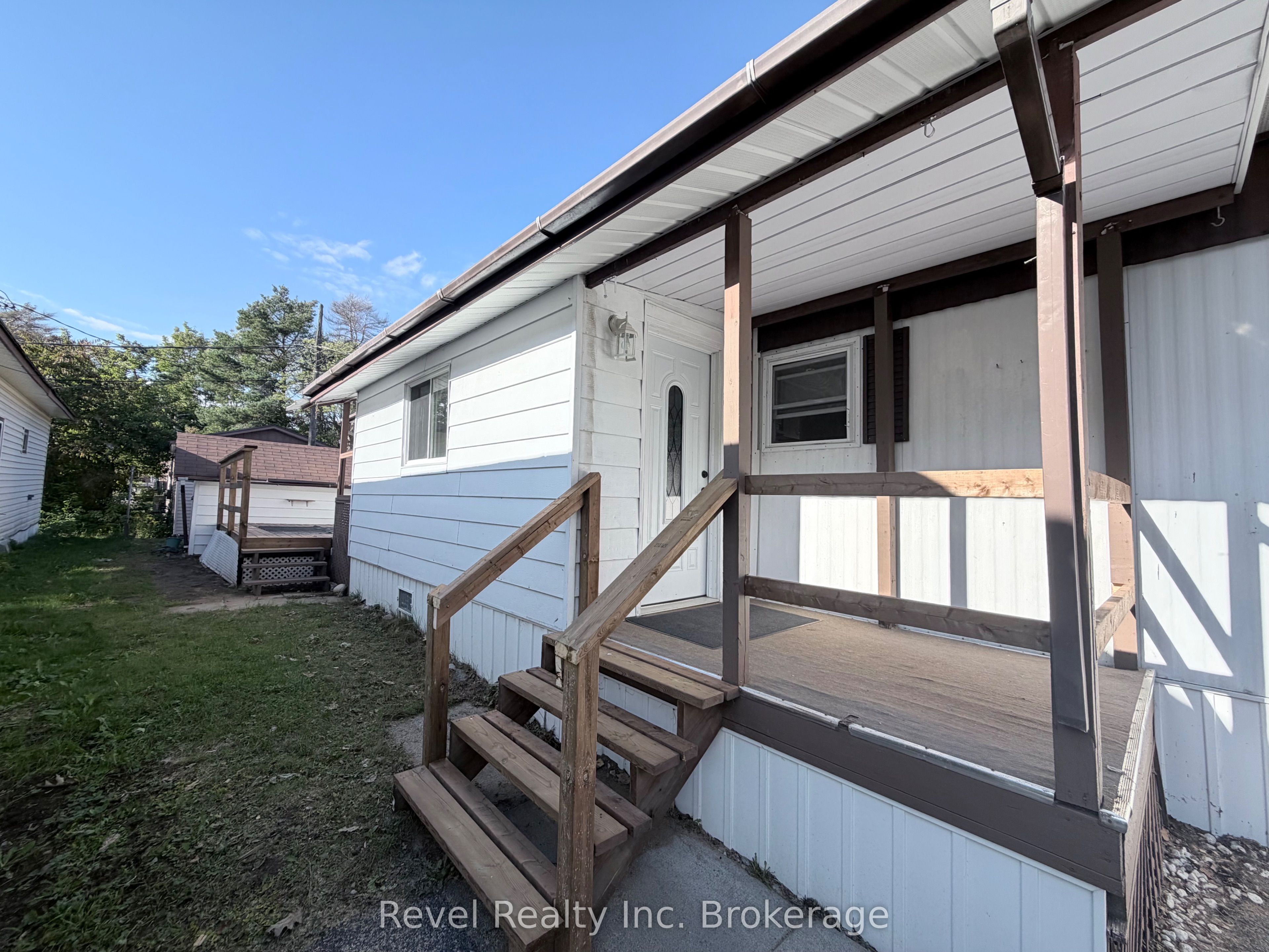 208 Little Down Lane 7, North Bay, ON P1B 8G2 photo 3
