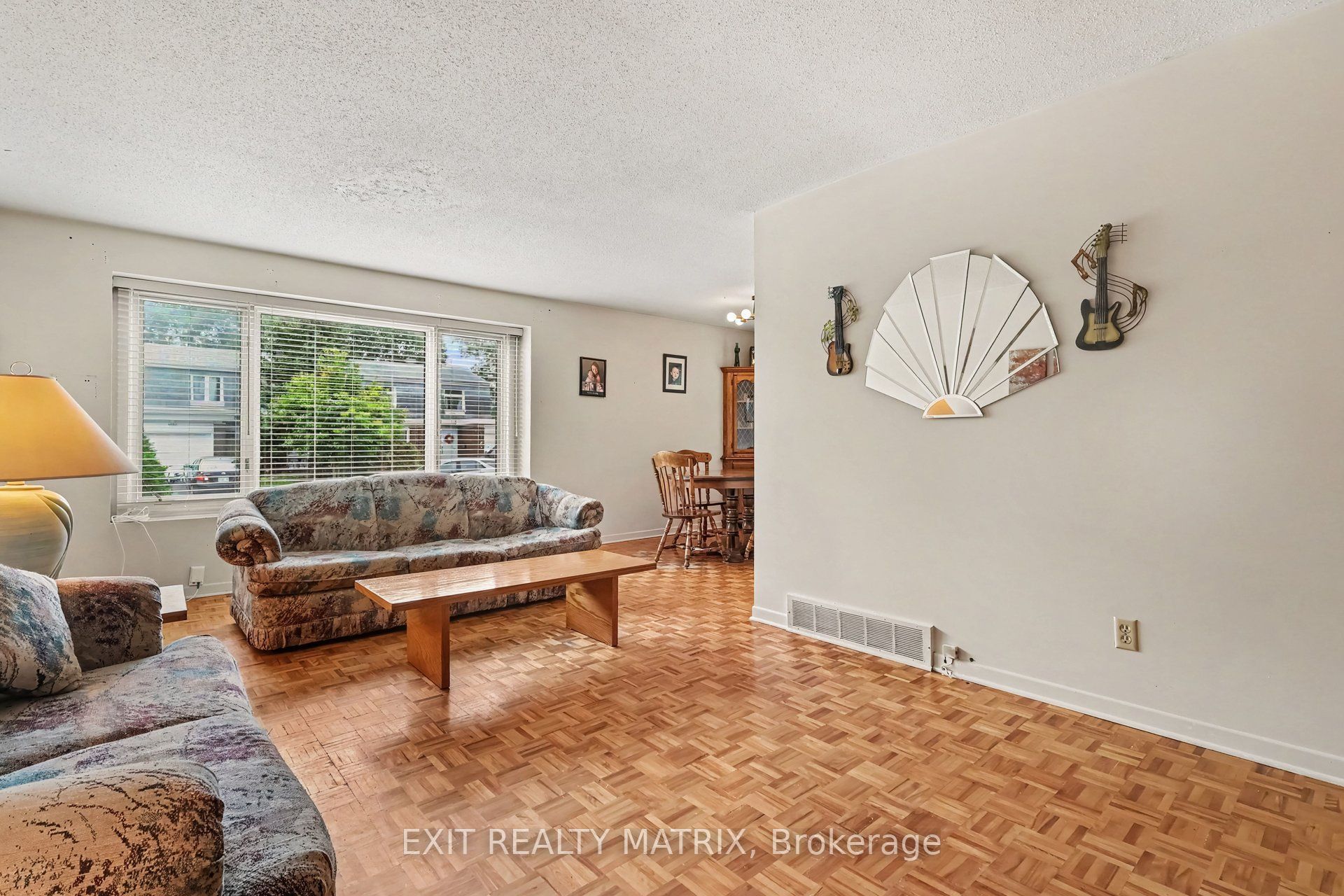 1887 Elmridge Drive, Beacon Hill North - South and Area, ON K1J 8G7 photo 5