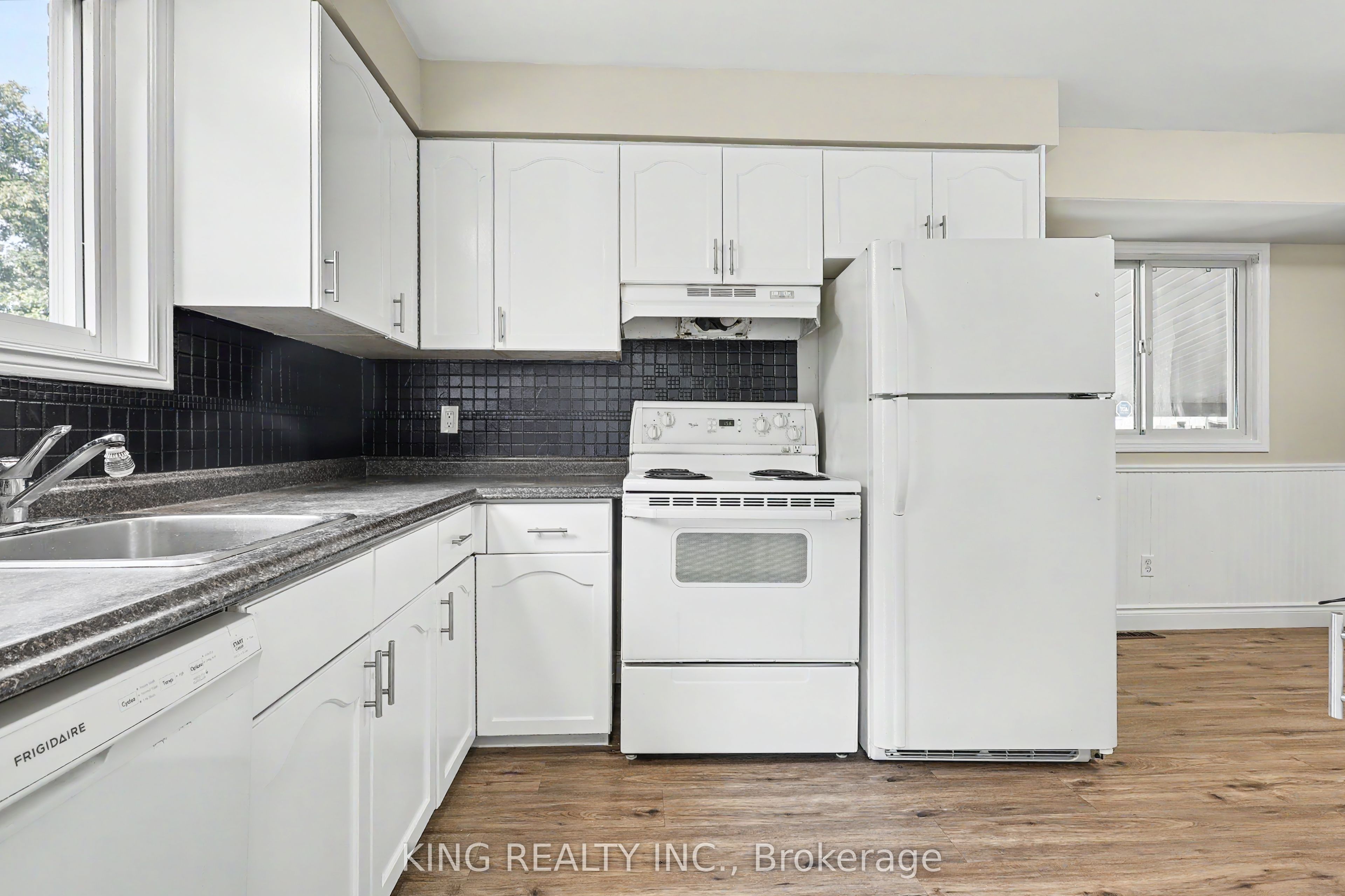 287 PORTSMOUTH Crescent E, London East, ON N5V 4E1 photo 5