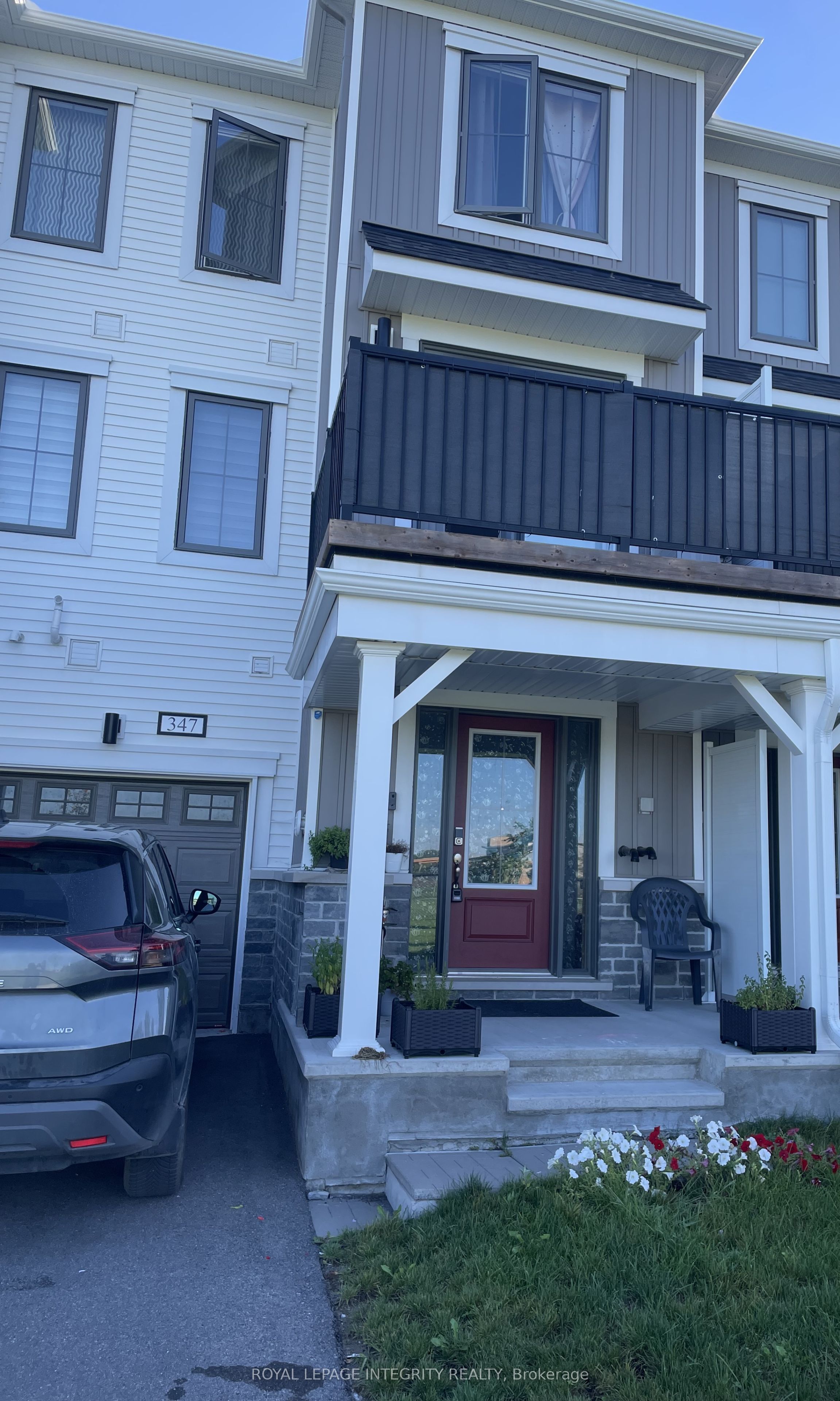 347 Parallax Private, Barrhaven, ON K2J 7B2