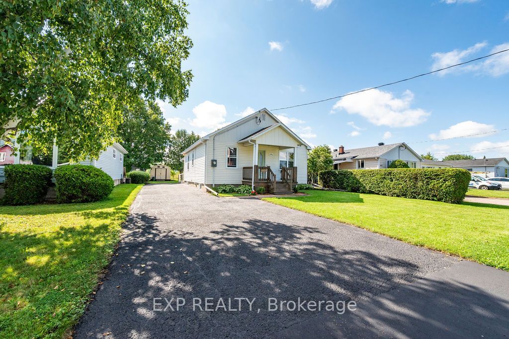 399 Haig Avenue, Renfrew, ON K7V 3J6 photo 2