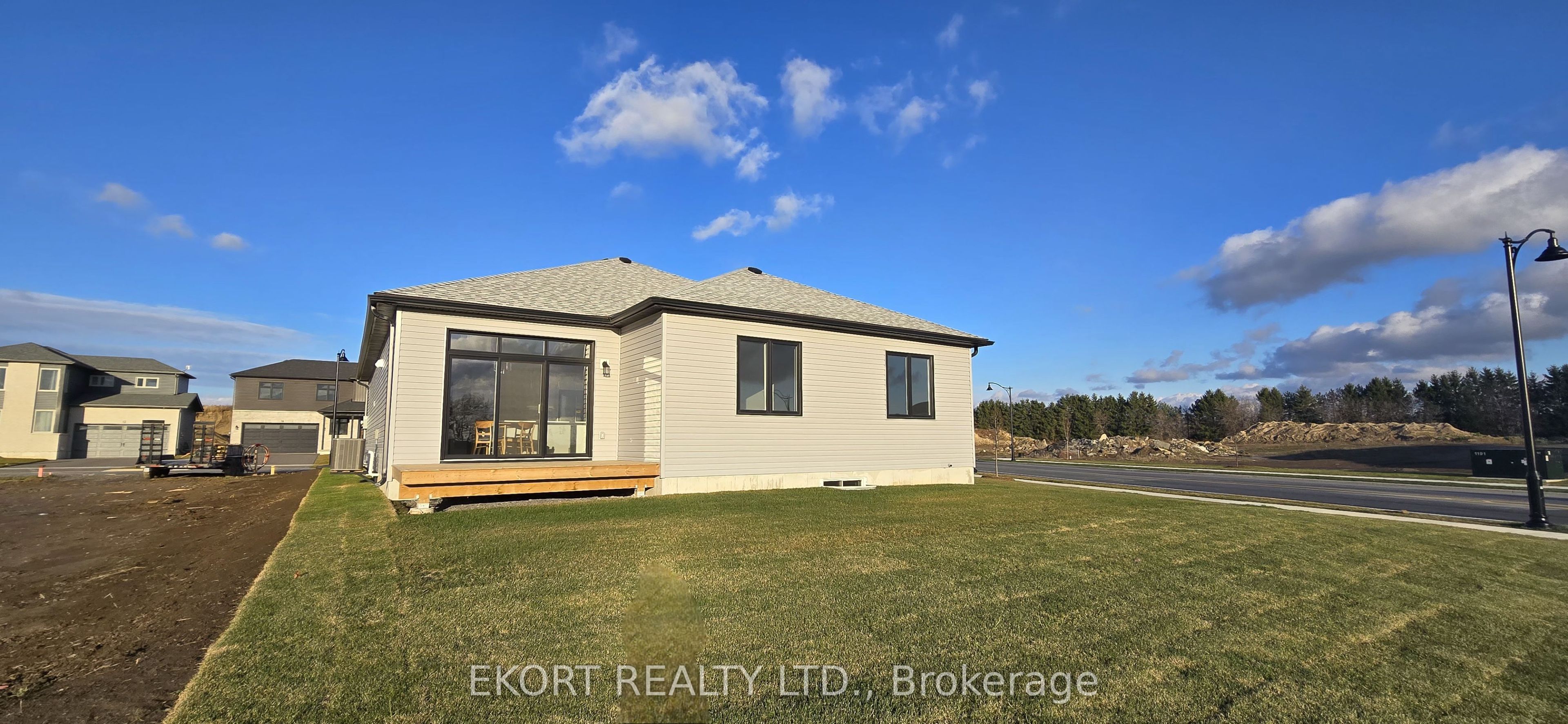 7 French Street, Prince Edward County, ON K0K 2T0 photo 5