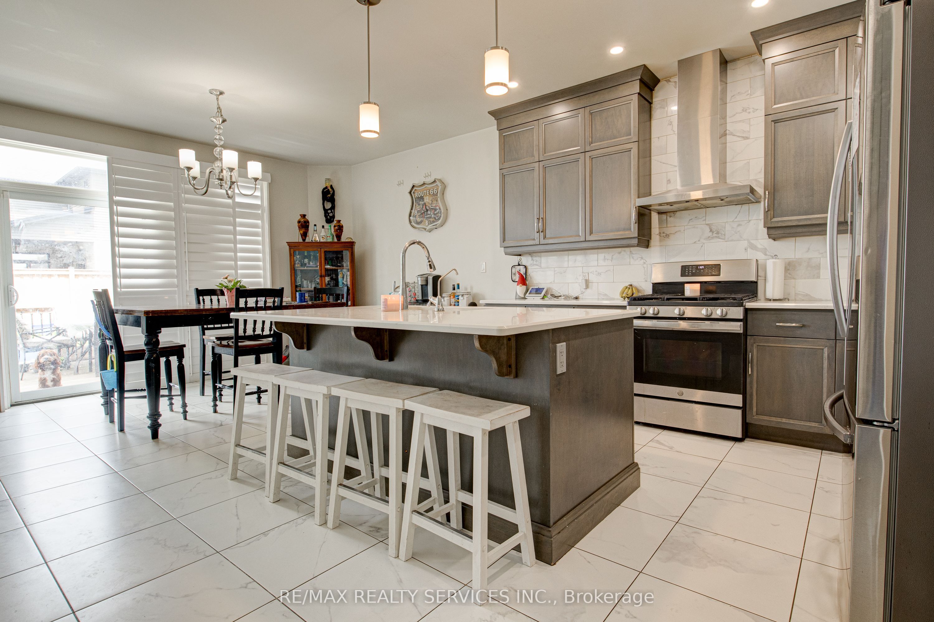 240 Tamarack Blvd Boulevard, Woodstock, ON N4S 0E2 photo 5