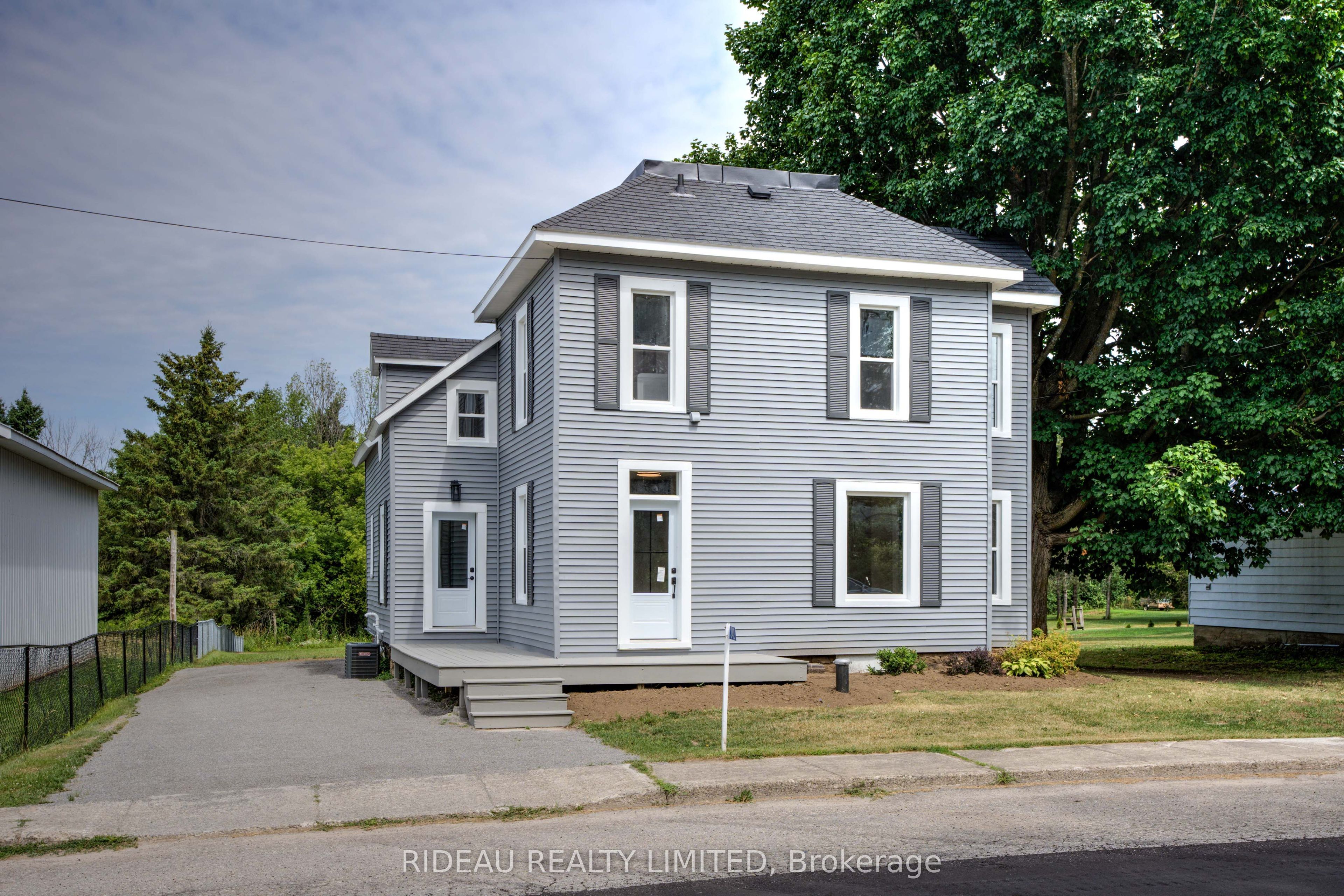342 Kitley Line 8 Road, Elizabethtown-Kitley, ON K0E 1H0