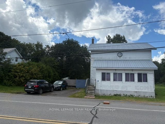 3312 Yorks Corners Road, Greely - Metcalfe - Osgoode - Vernon and Area, ON K0A 2G0 photo 2