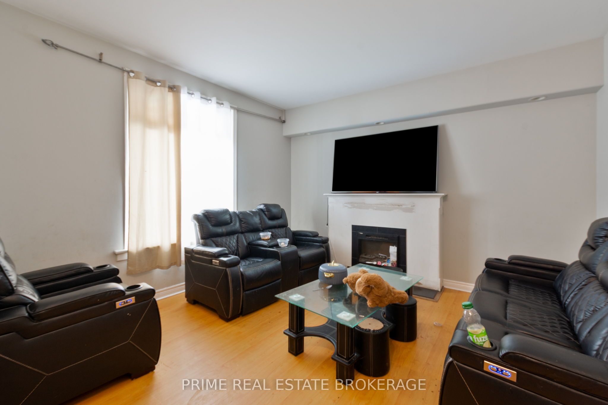 142 John Street, London East, ON N6A 1N8 photo 4