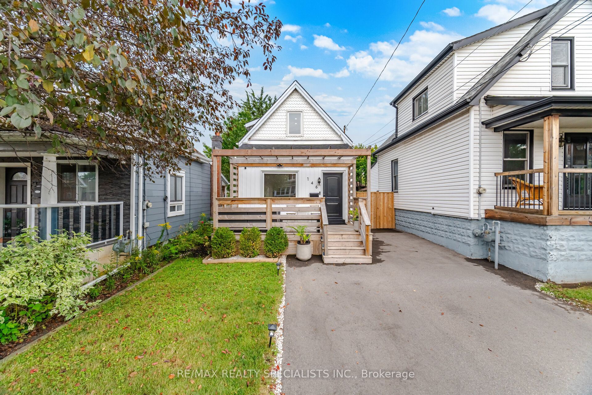 146 Campbell Avenue, Hamilton, ON L8H 2E9 photo 2