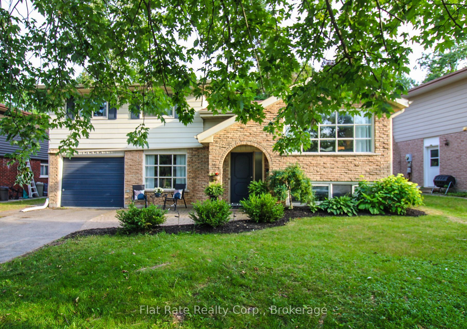 1243 Bridle Drive, Peterborough, ON K9J 7J7 photo 2