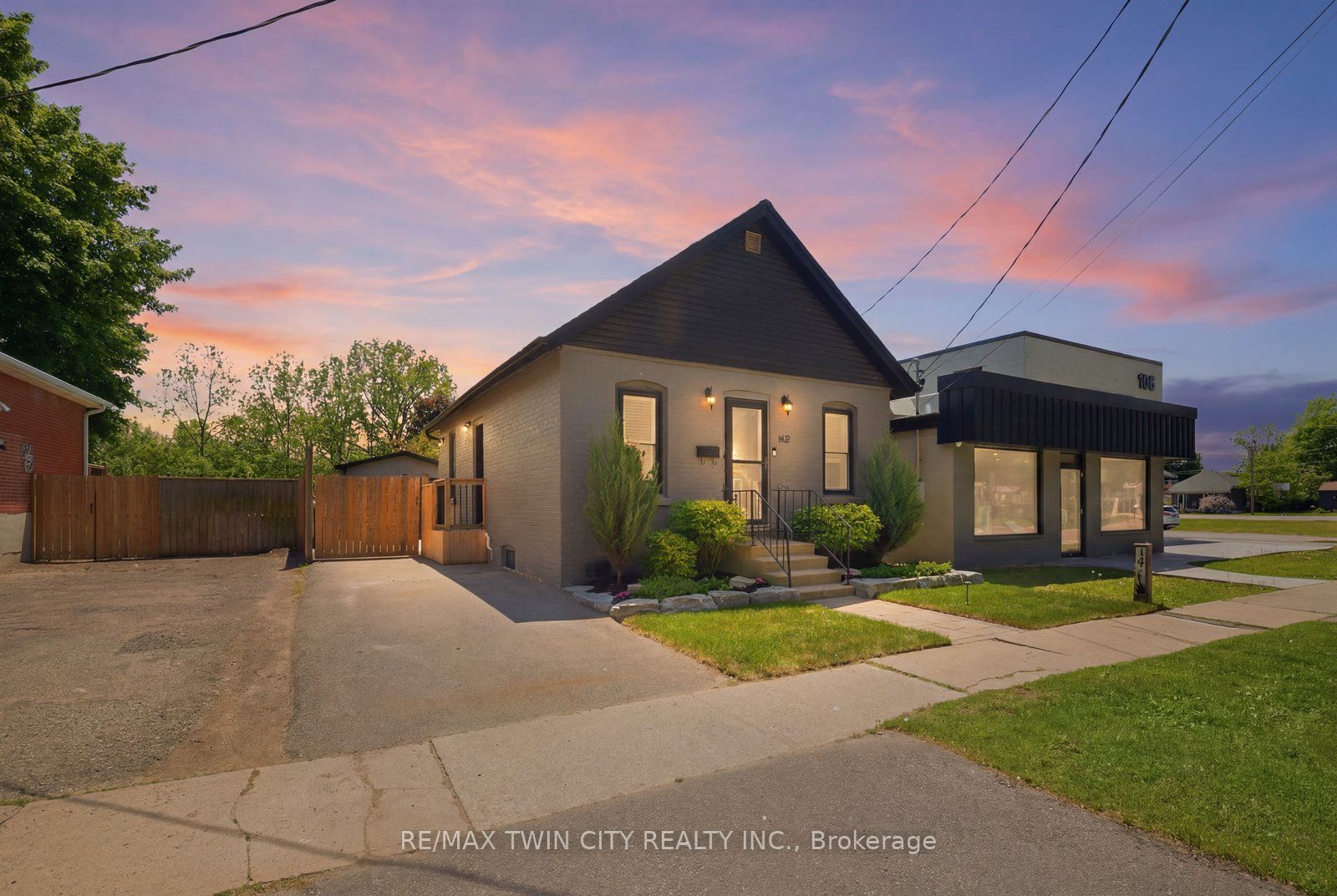 162 Grand River Avenue, Brantford, ON N3T 4X6 photo 2