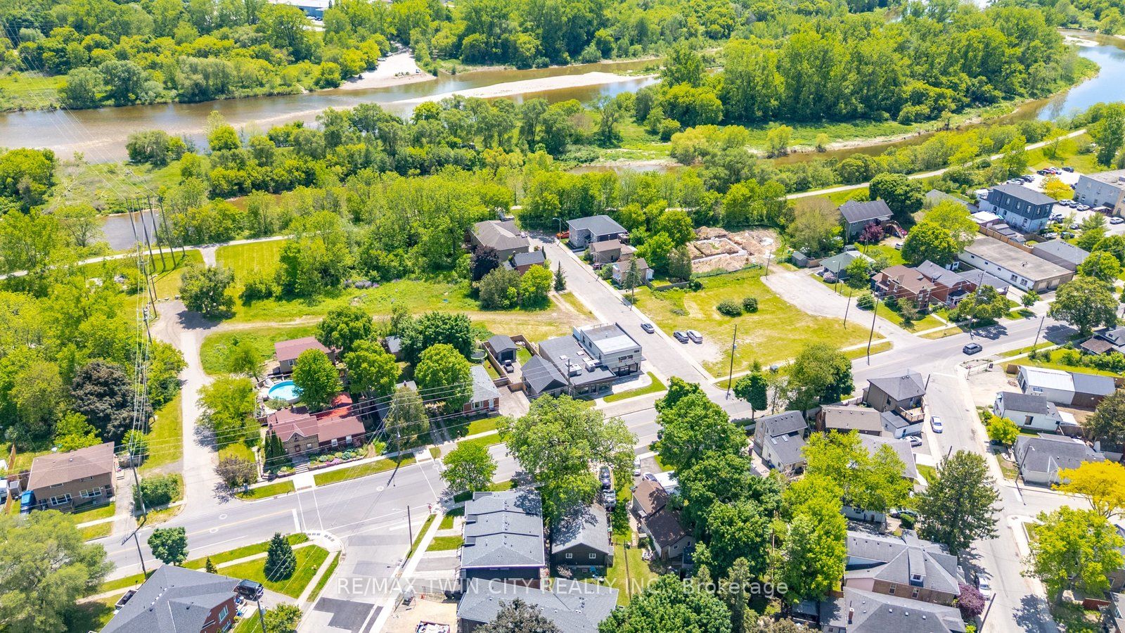 162 Grand River Avenue, Brantford, ON N3T 4X6 photo 5