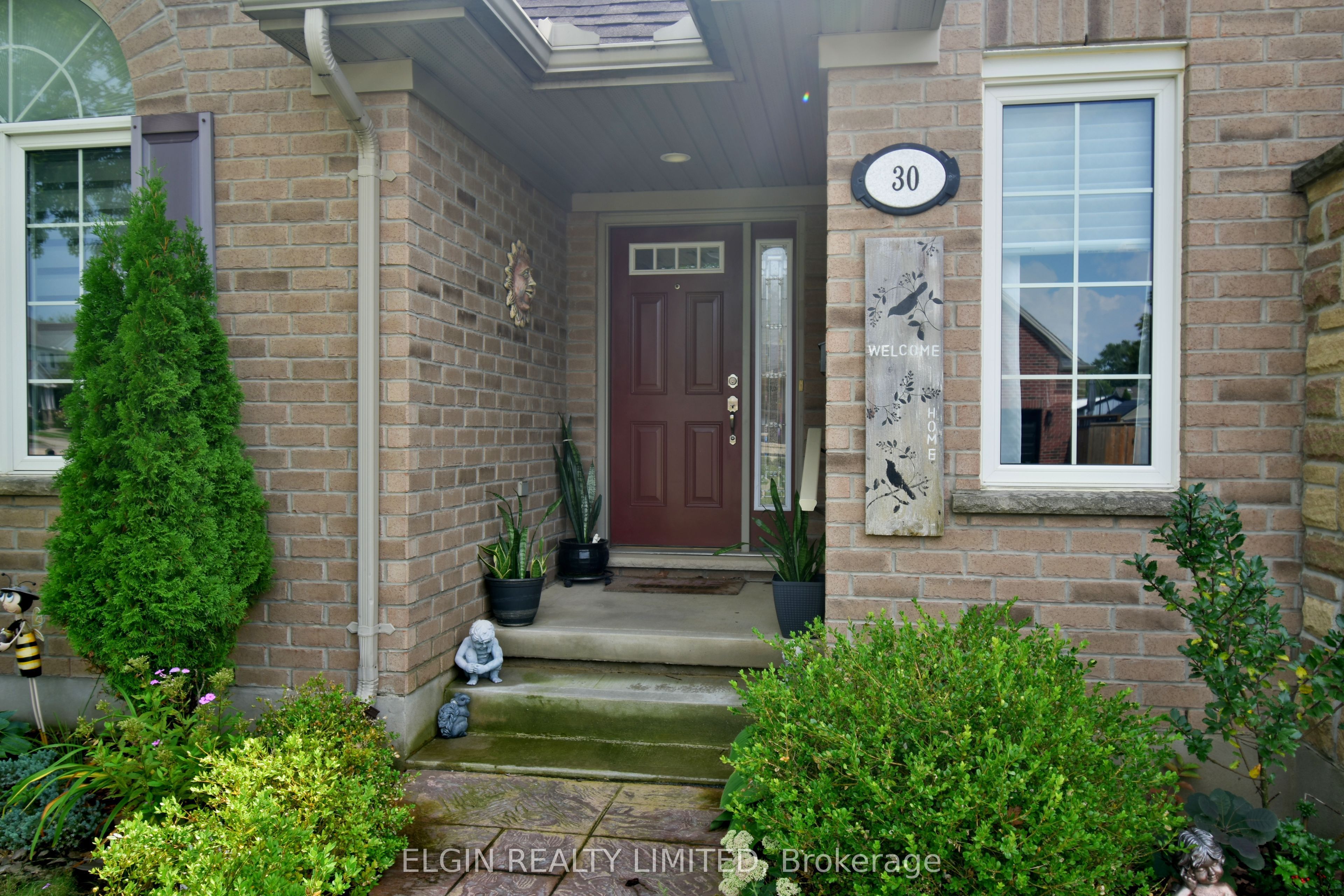 30 Peach Tree Boulevard, St. Thomas, ON N5R 0B5 photo 2