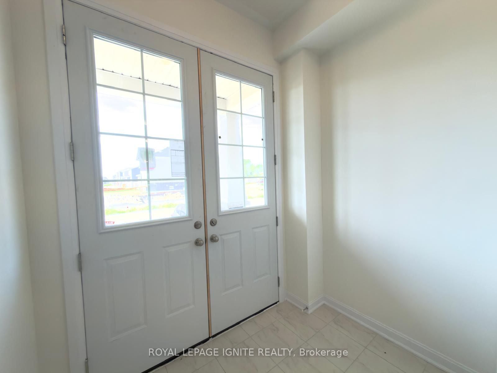 50 Royal Oak Crescent, Loyalist, ON K0H 1G0 photo 4