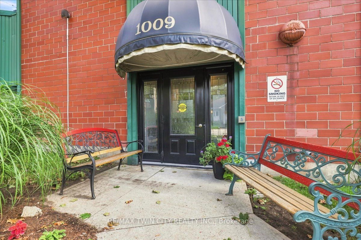 1009 Queenston Road 217, Cambridge, ON N3H 3K7 photo 2