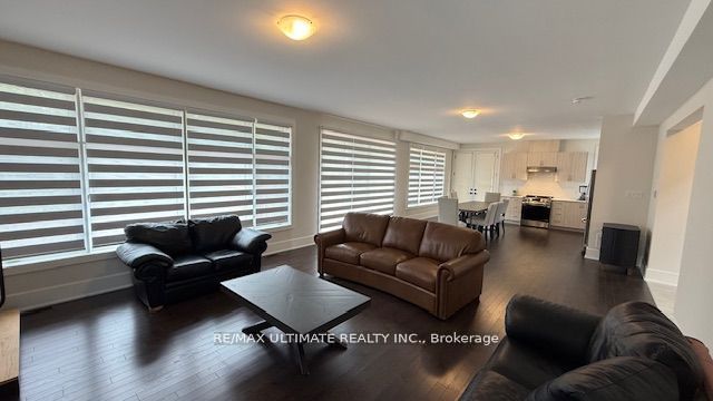 1005 Holly Meadow Court, Lake of Bays, ON P1H 0K1 photo 3