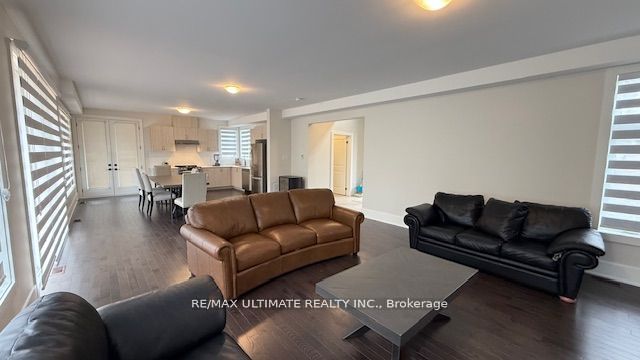 1005 Holly Meadow Court, Lake of Bays, ON P1H 0K1 photo 4