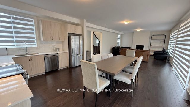 1005 Holly Meadow Court, Lake of Bays, ON P1H 0K1 photo 5