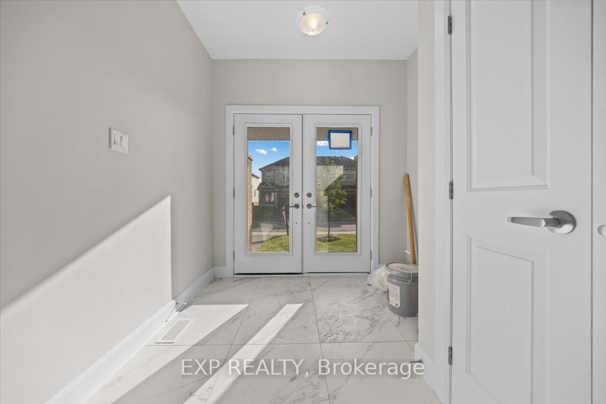 70 Eastwood Drive, Carleton Place, ON K7C 0C4 photo 3