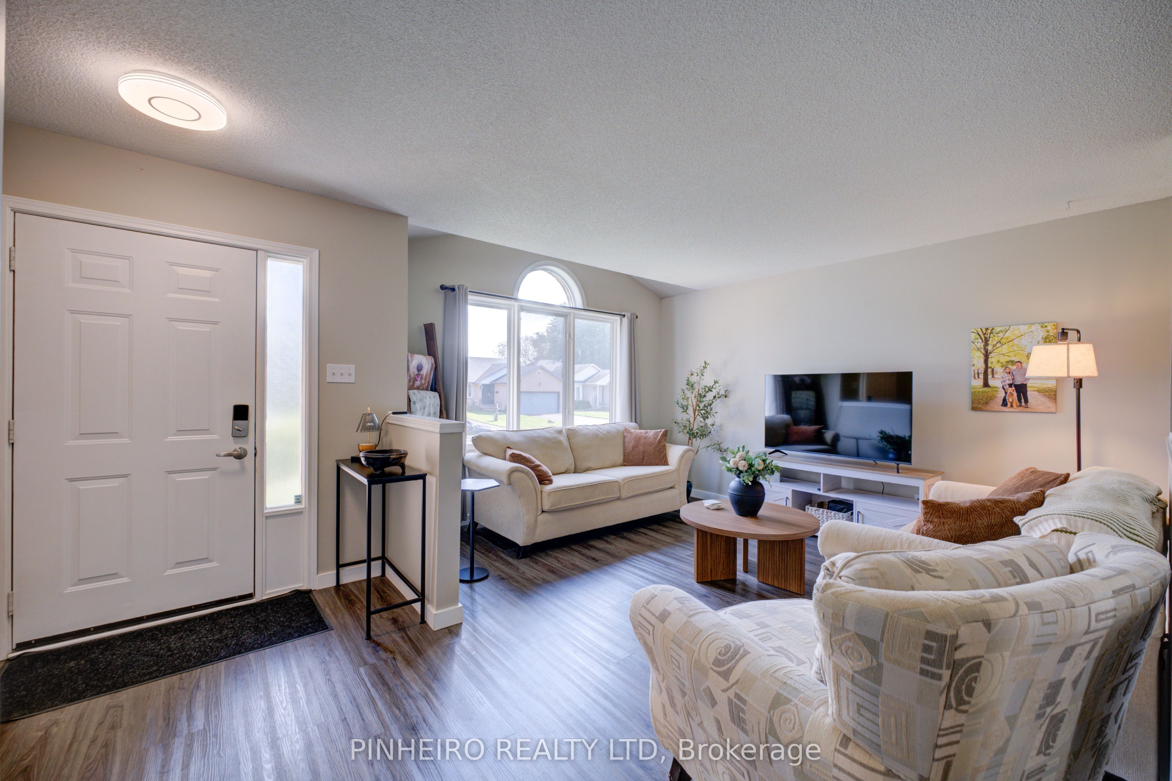 42 HICKORY Boulevard W, Strathroy-Caradoc, ON N7G 4E9 photo 4