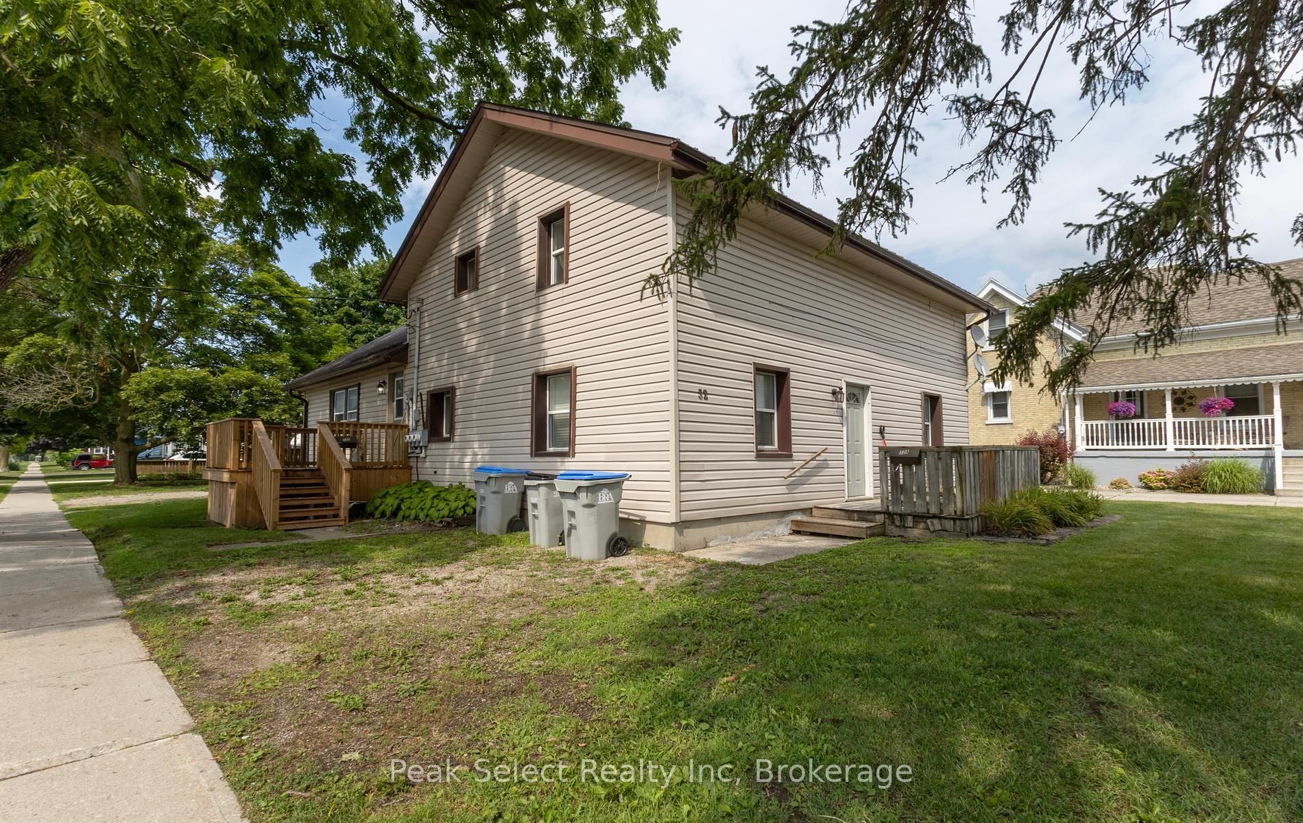 32 Victoria Street W, South Huron, ON N0M 1S2 photo 4