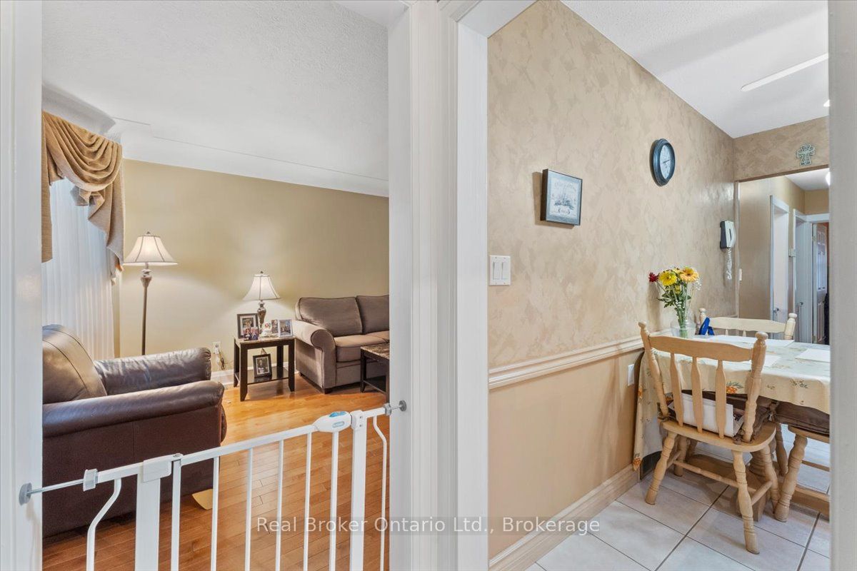 193 Huxley Avenue S, Hamilton, ON L8K 2R2 photo 5