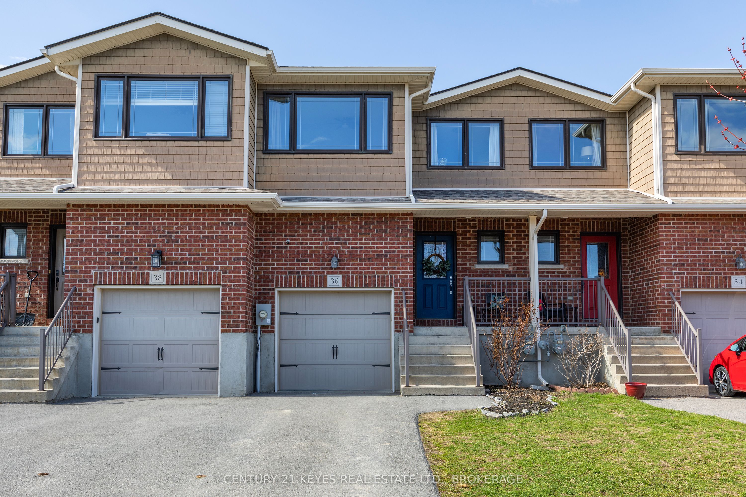 36 Amherst Drive, Loyalist, ON K7N 0B2 photo 2