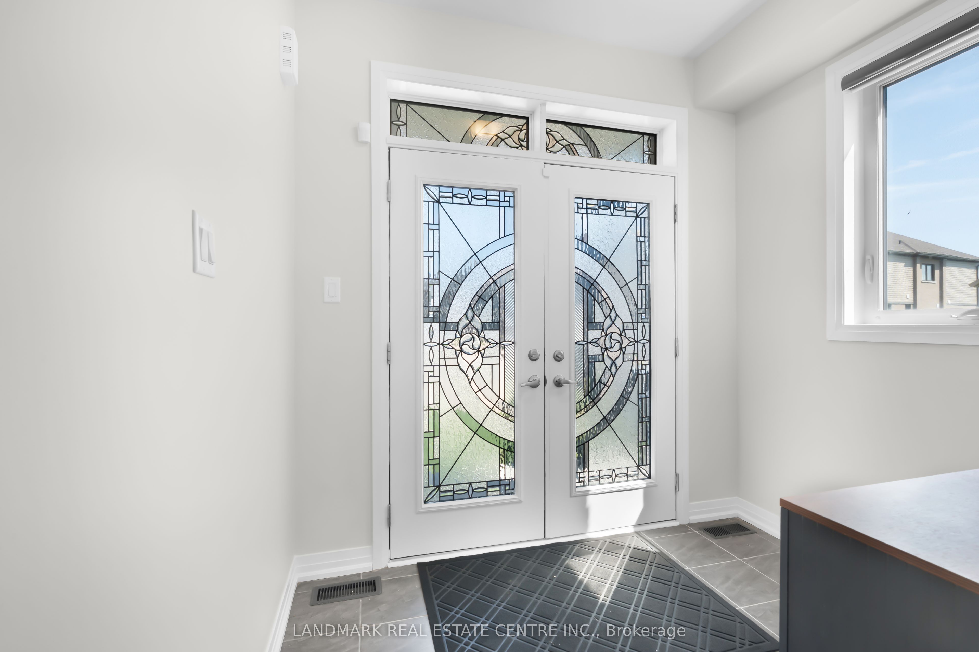 209 Velvet Way, Thorold, ON L2V 0P1 photo 5