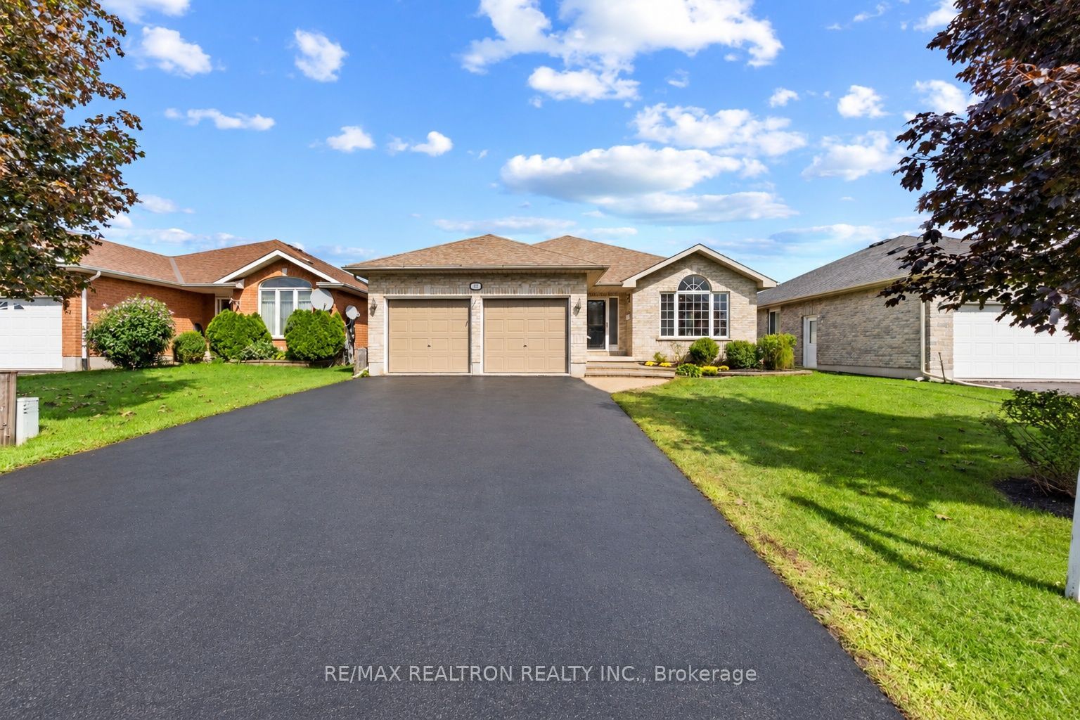 25 Linden Lane, Belleville, ON K8N 5W9 photo 3