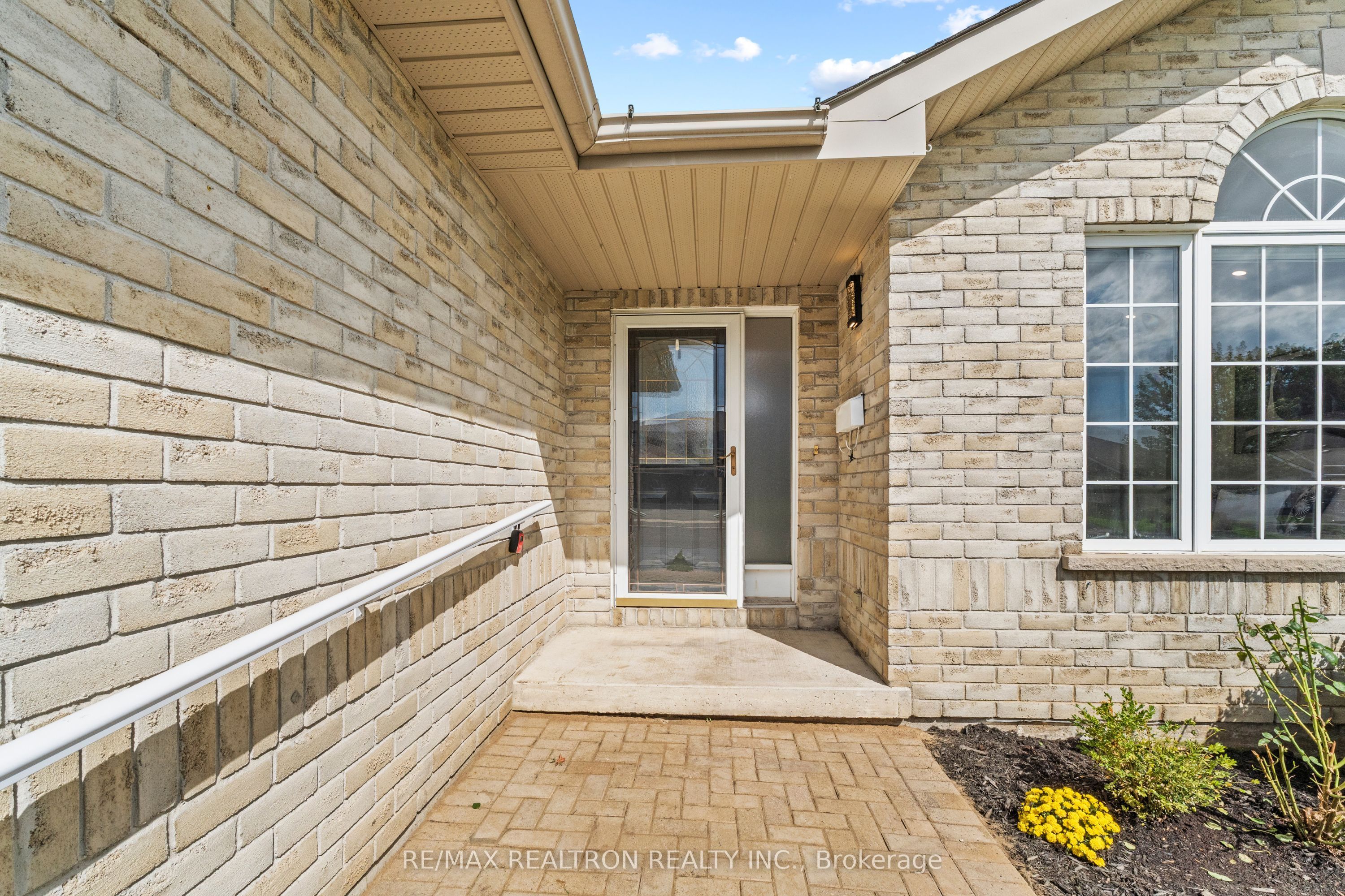 25 Linden Lane, Belleville, ON K8N 5W9 photo 5
