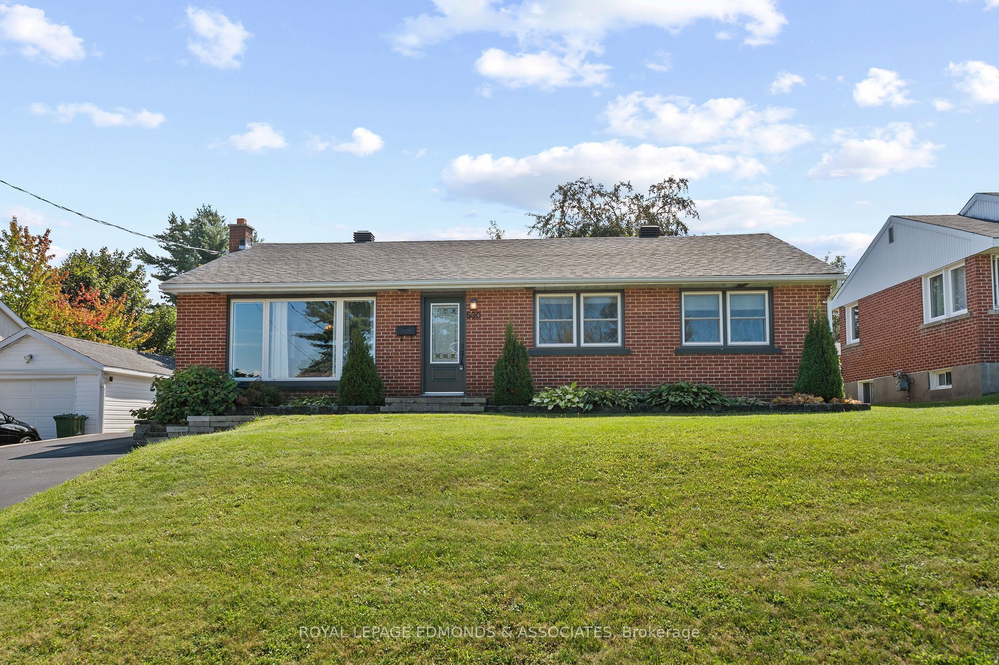 530 Alfred Street, Pembroke, ON K8A 3B7 photo 2