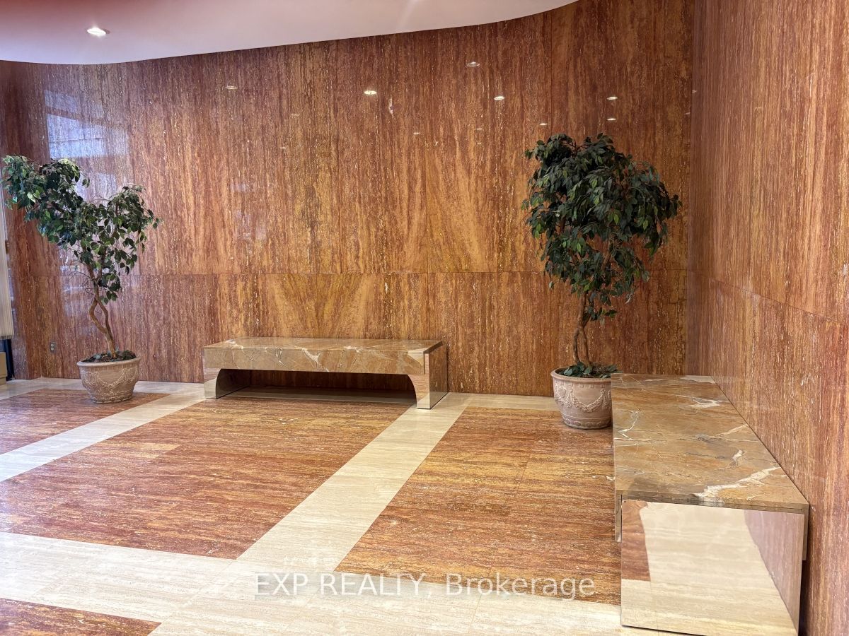 475 Laurier Avenue W 1708, Ottawa Centre, ON K1R 7X1 photo 4