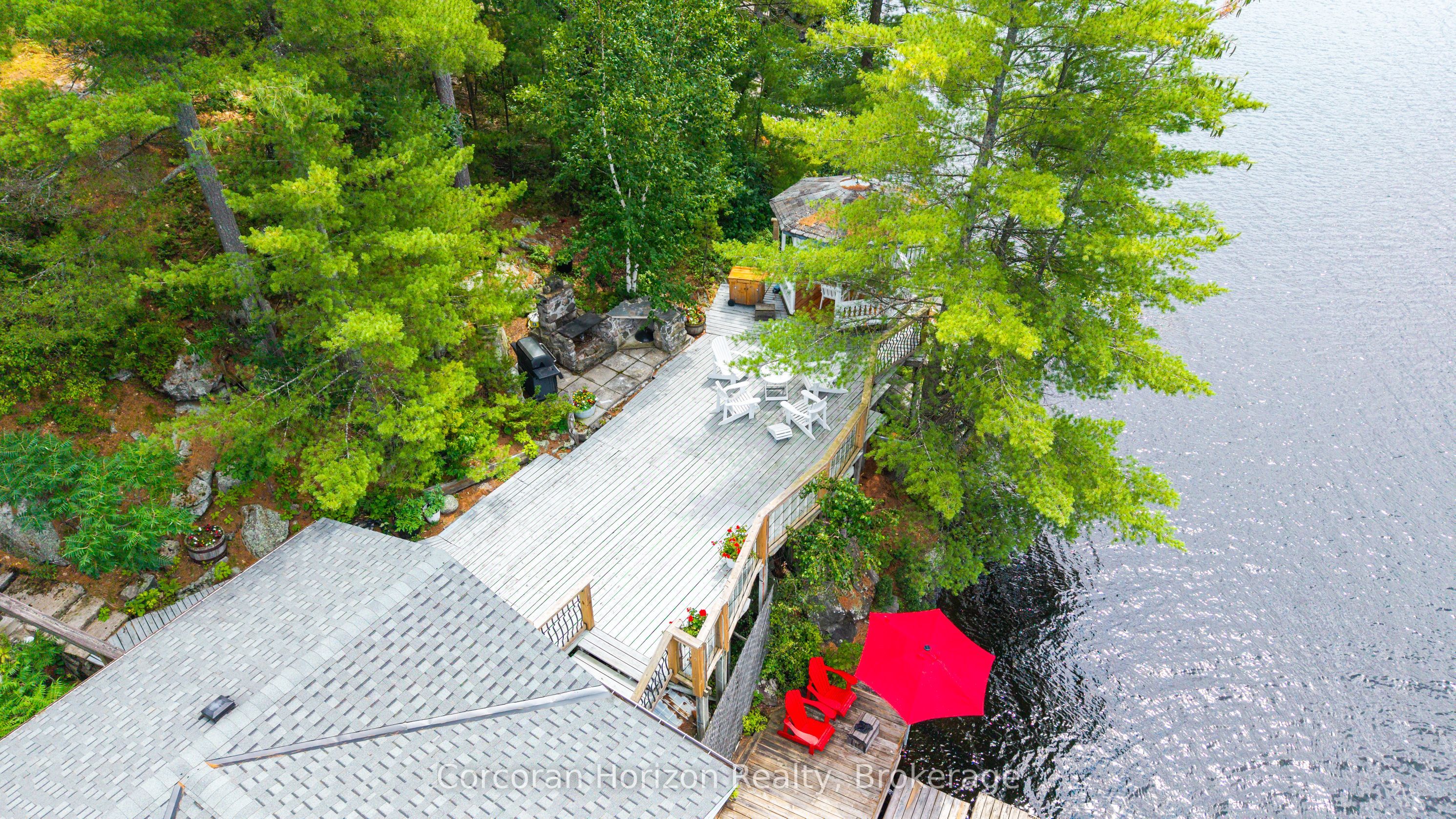 566 Hungry Bay Road W, Georgian Bay, ON L0K 1S0 photo 5