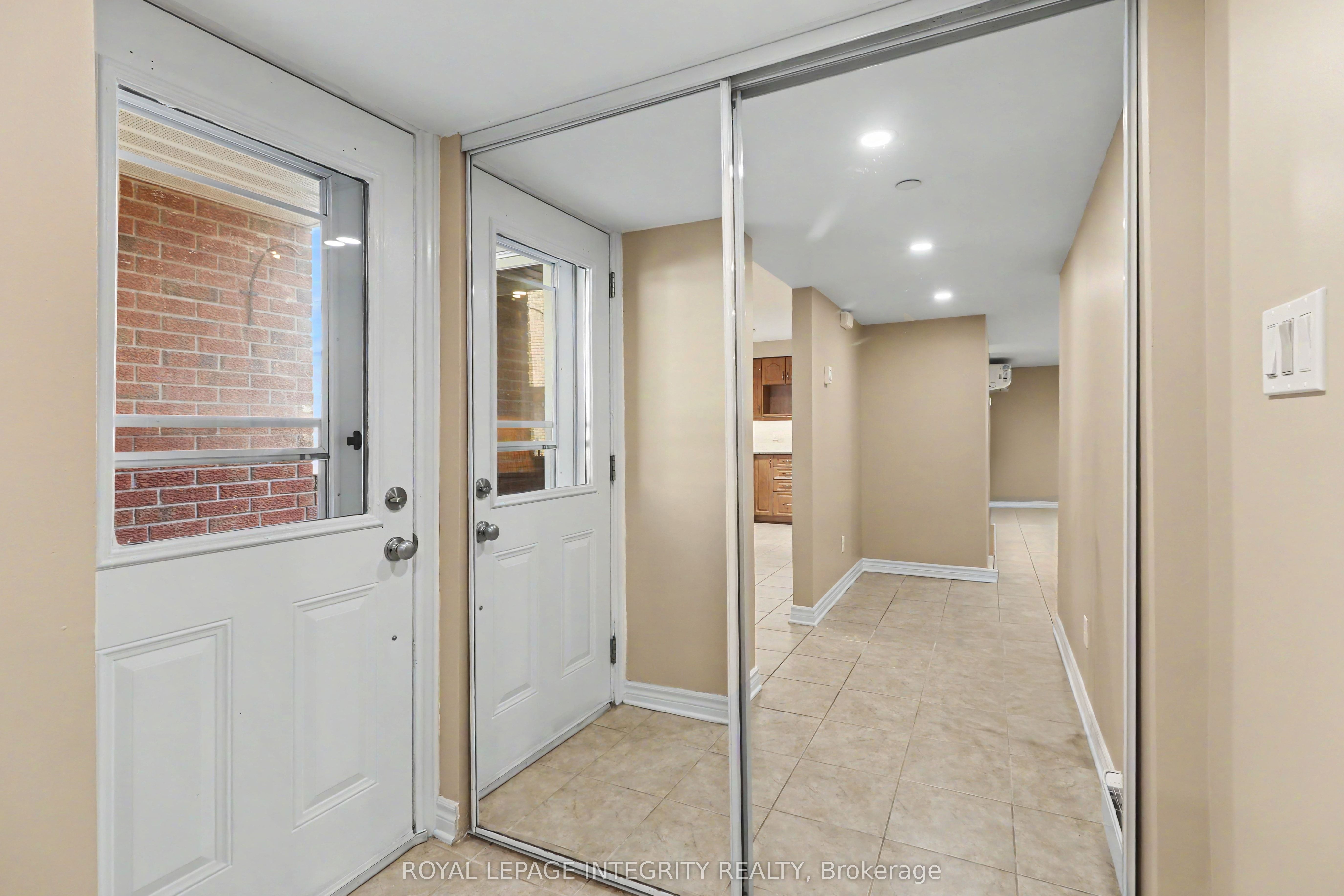 403 Stratas Circuit 26, Kanata, ON K2L 3K6 photo 4