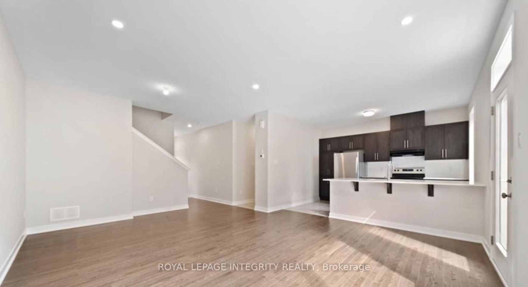 414 Epoch Street, Barrhaven, ON K2J 6X5 photo 4