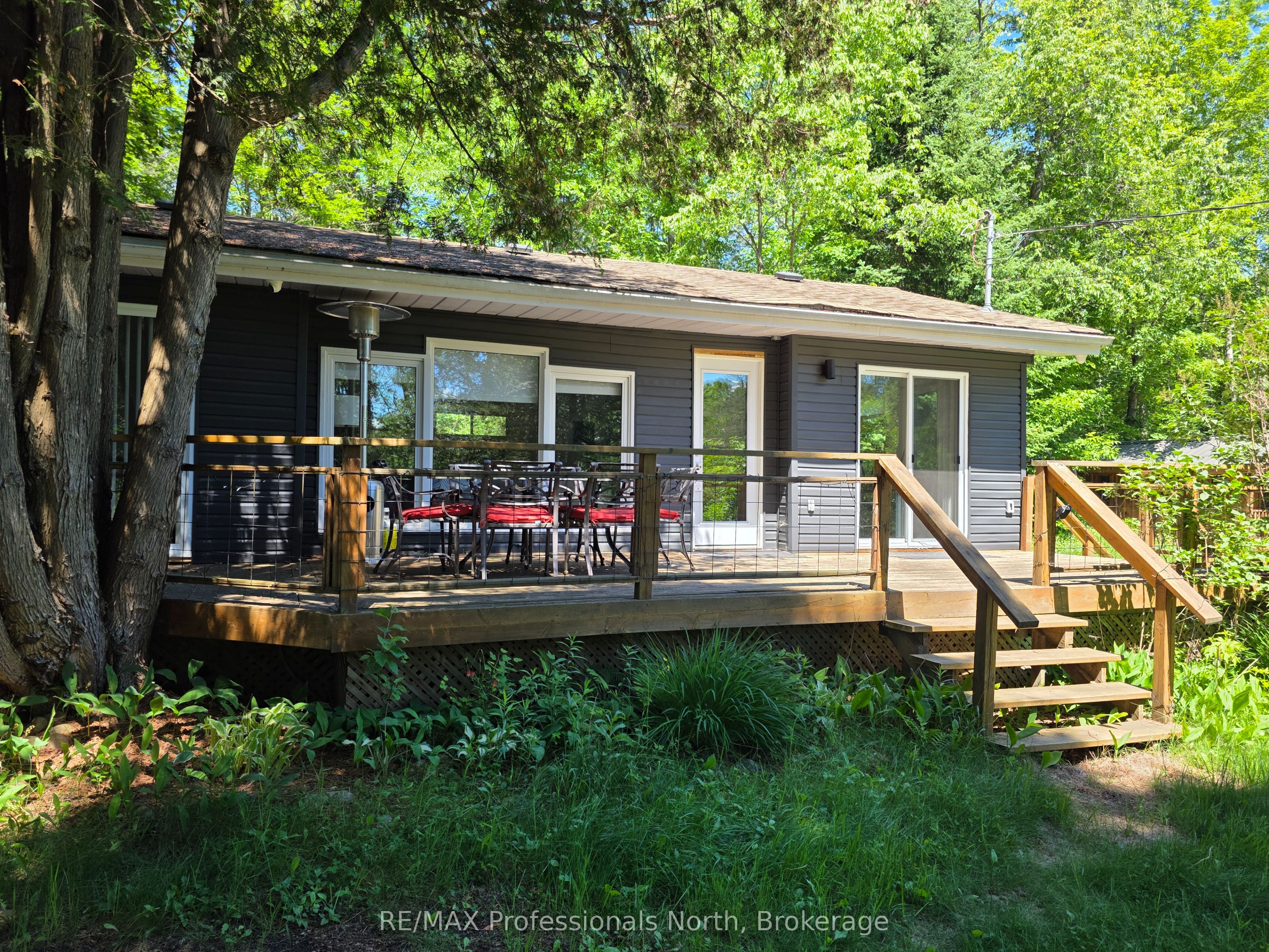 1044 Shanahan Trail, Minden Hills, ON K0M 2K0