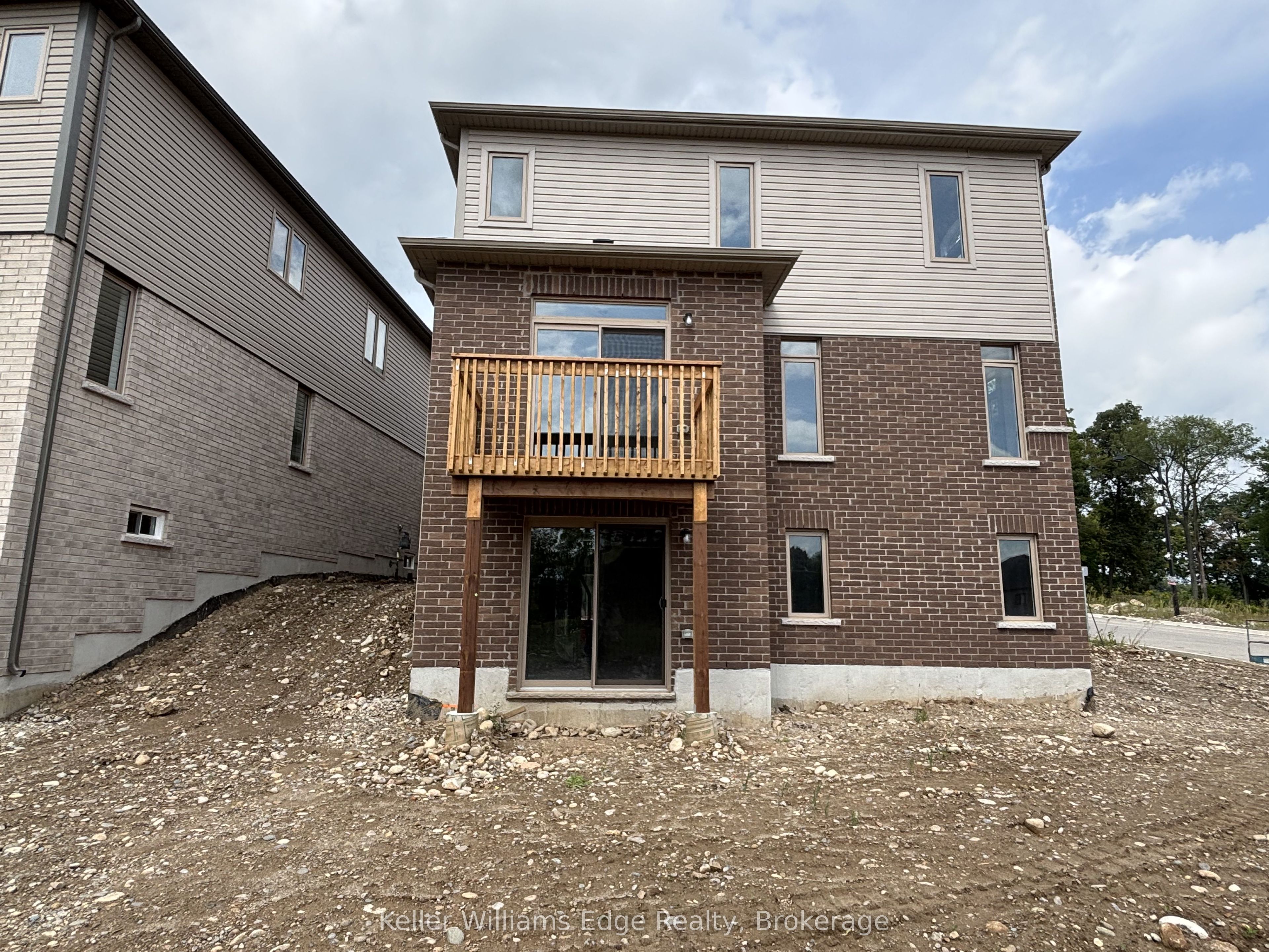 1 Postill Street, Brant, ON N3L 0R4 photo 4